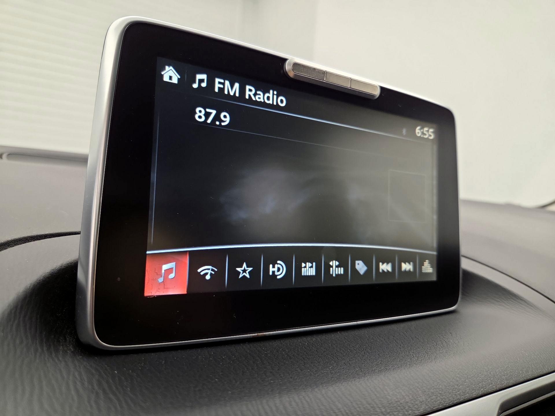 Thumbnail: 2016 Mazda Mazda3 - 15