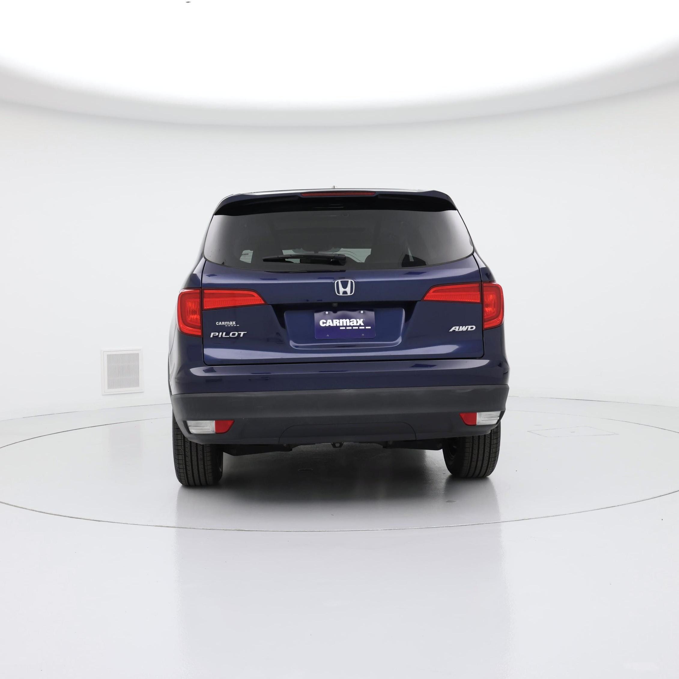 Thumbnail: 2017 Honda Pilot - 6