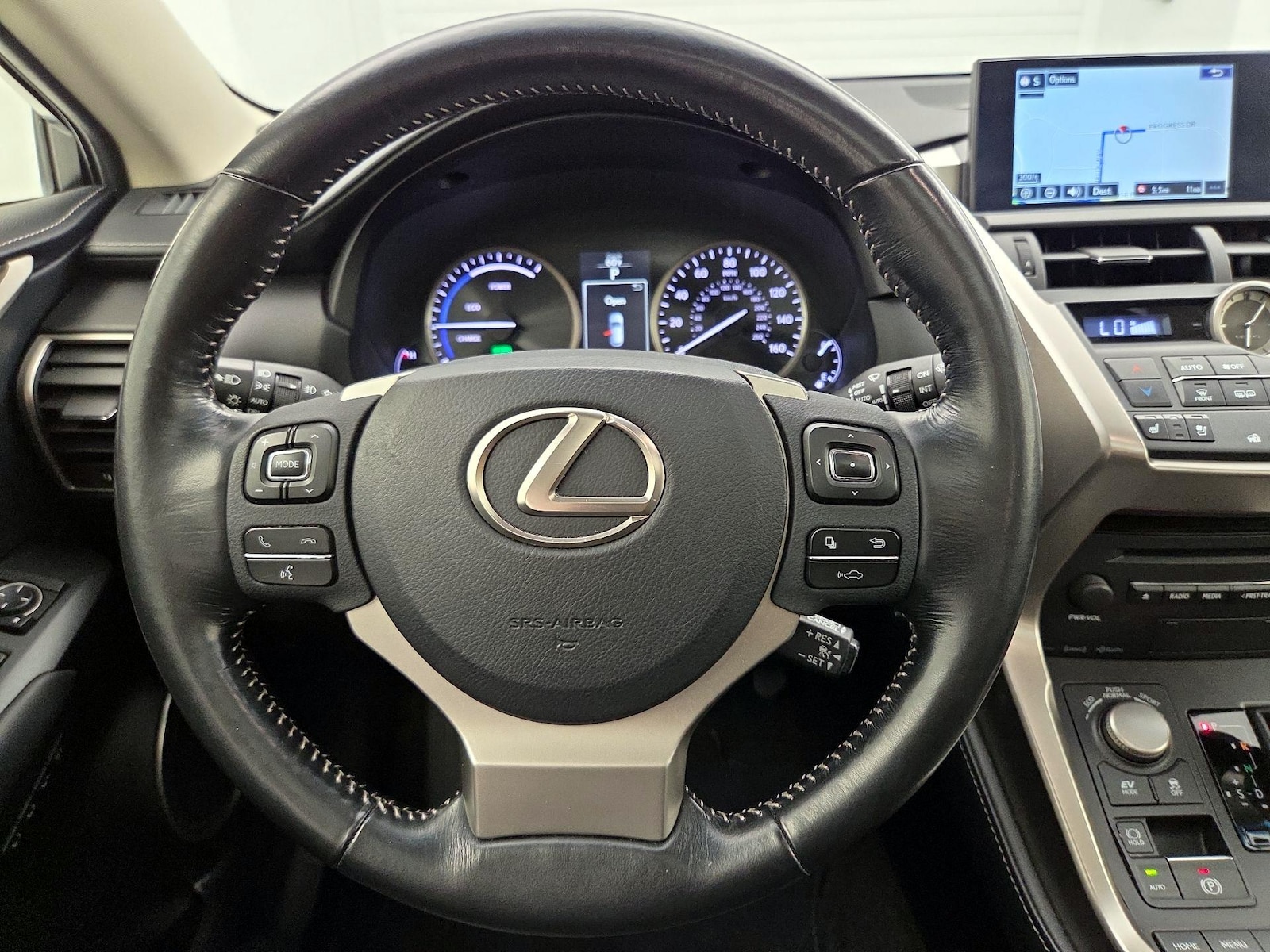 2016 Lexus NX 300h - Photo 11