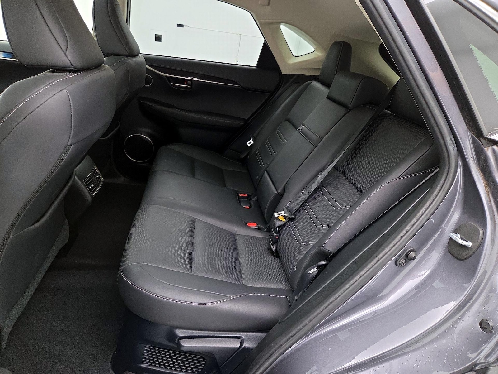 2016 Lexus NX 300h - Photo 22