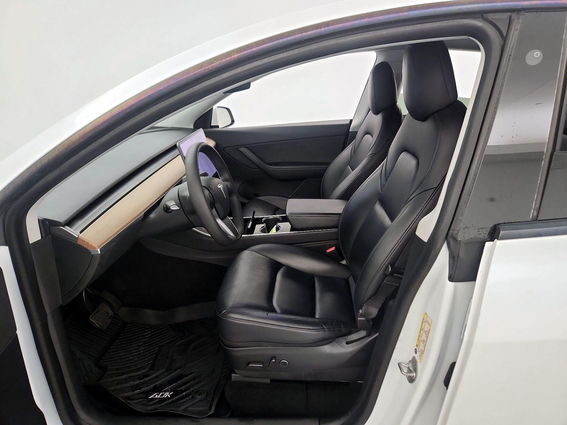 Thumbnail: 2021 Tesla Model Y - 11