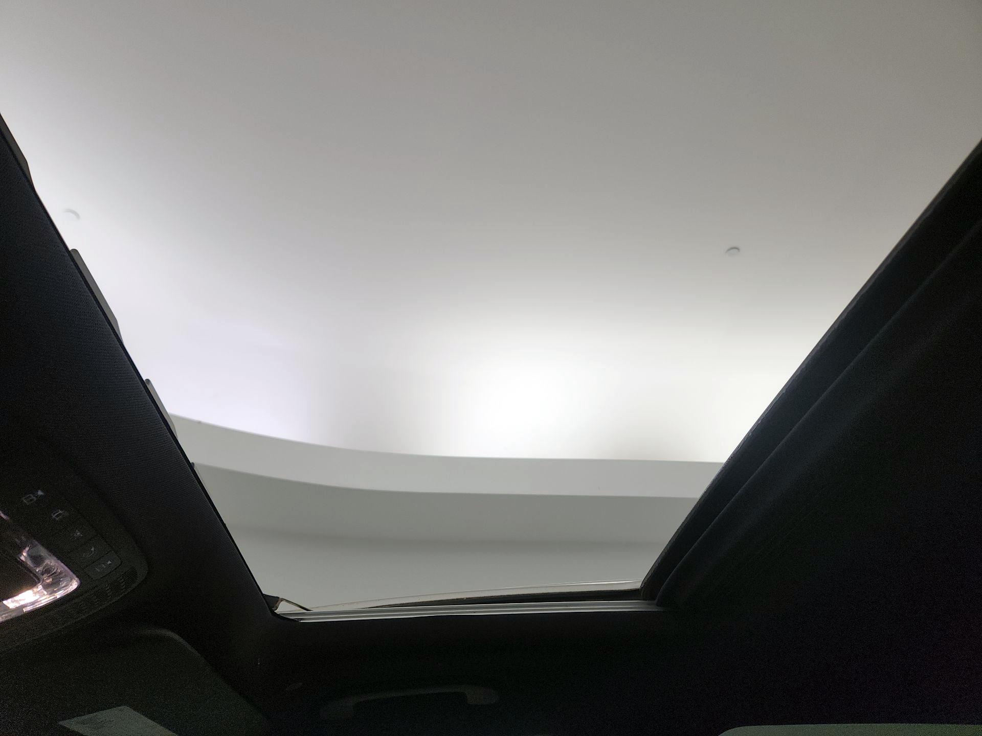 Thumbnail: 2021 Mercedes-Benz GLE - 19