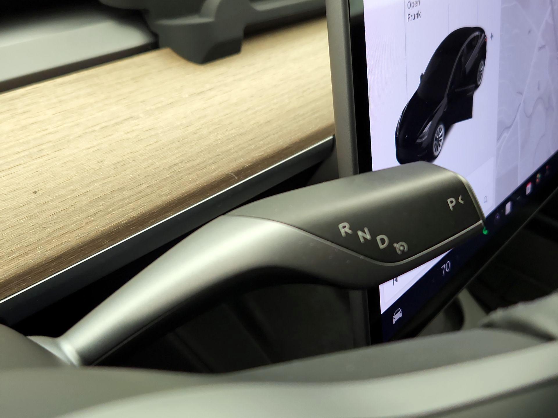 Thumbnail: 2021 Tesla Model 3 - 17