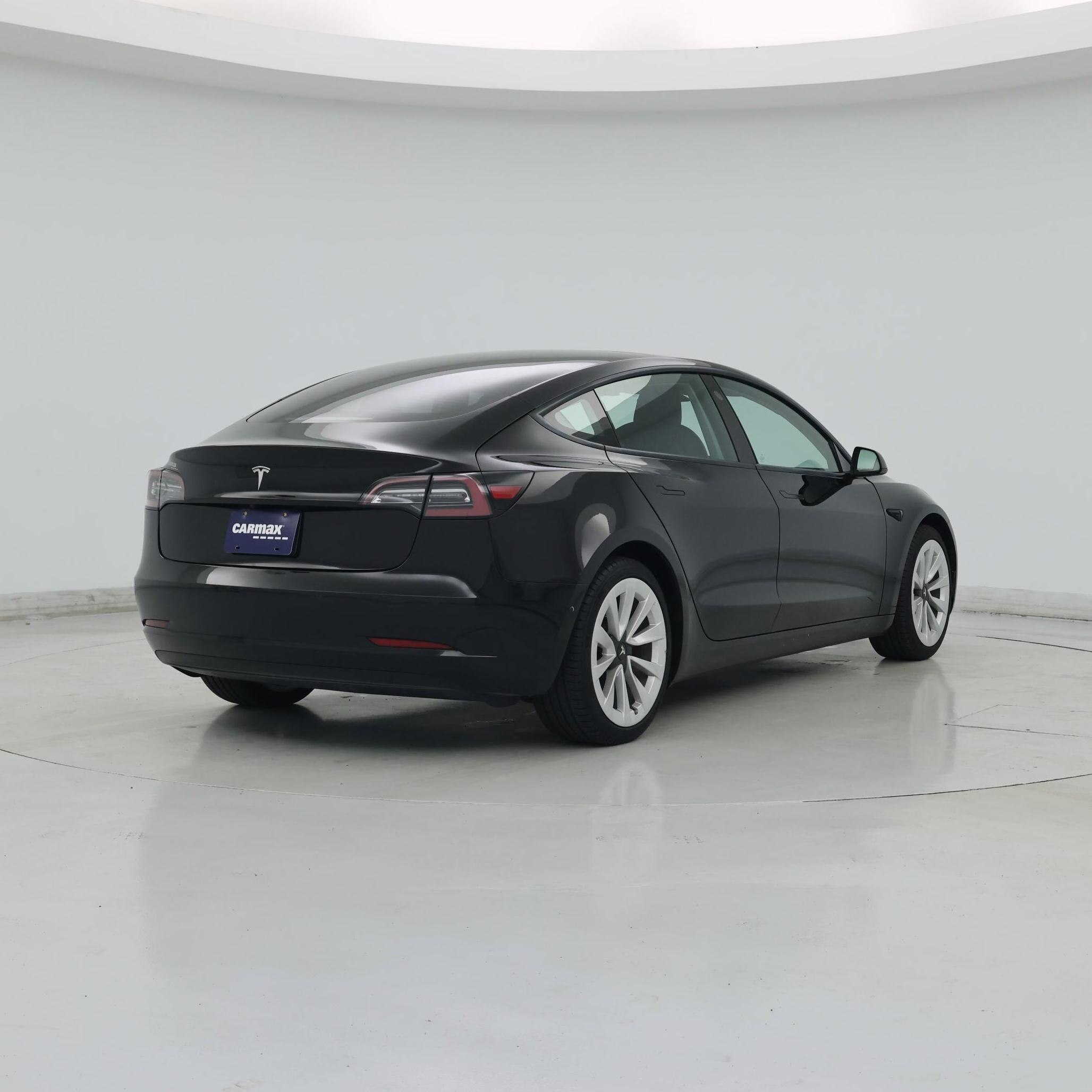Thumbnail: 2021 Tesla Model 3 - 8