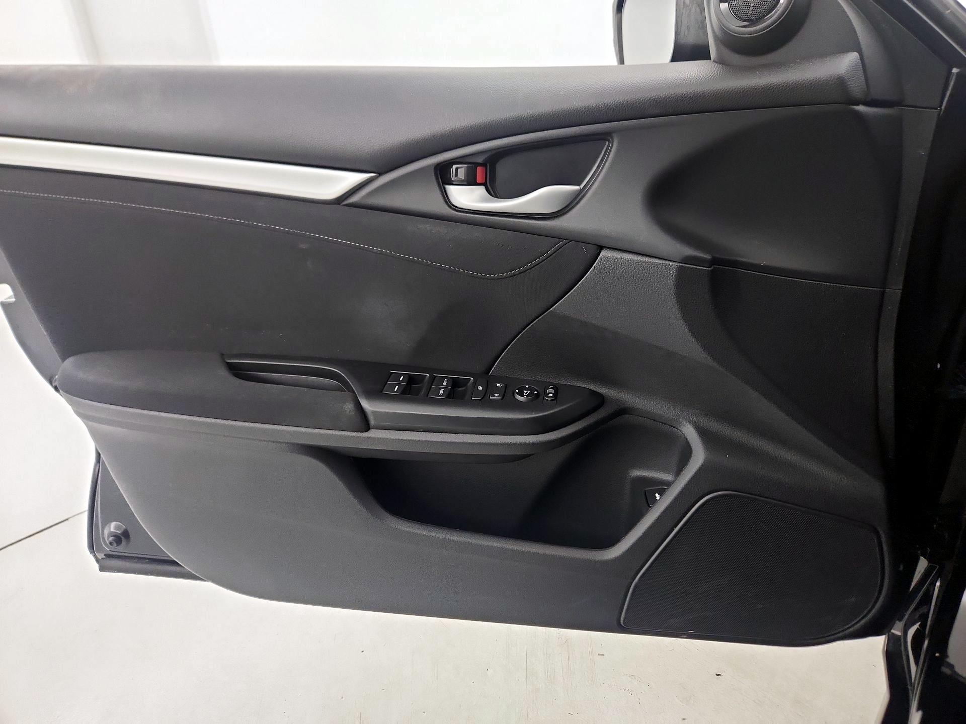 Thumbnail: 2020 Honda Civic - 12