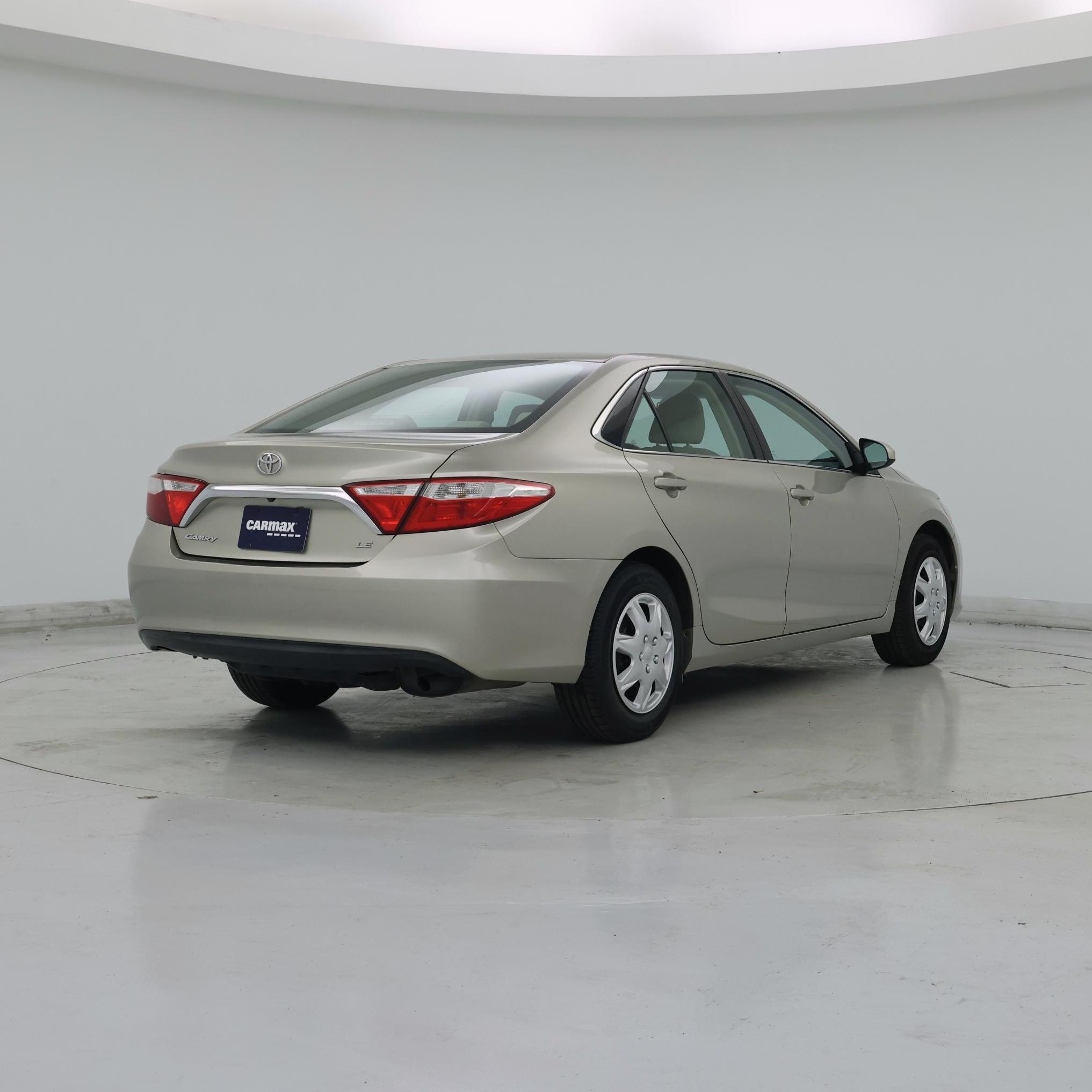 Thumbnail: 2016 Toyota Camry - 8