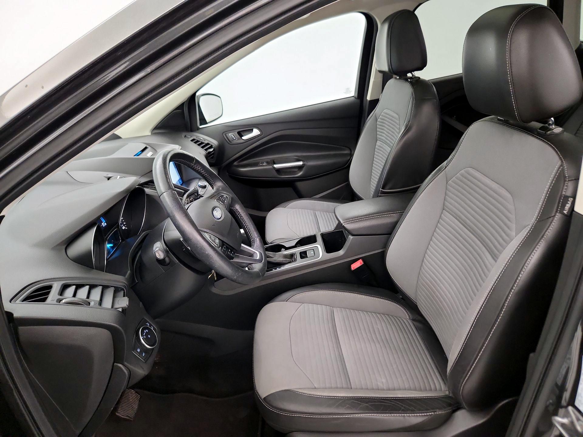 Thumbnail: 2017 Ford Escape - 11