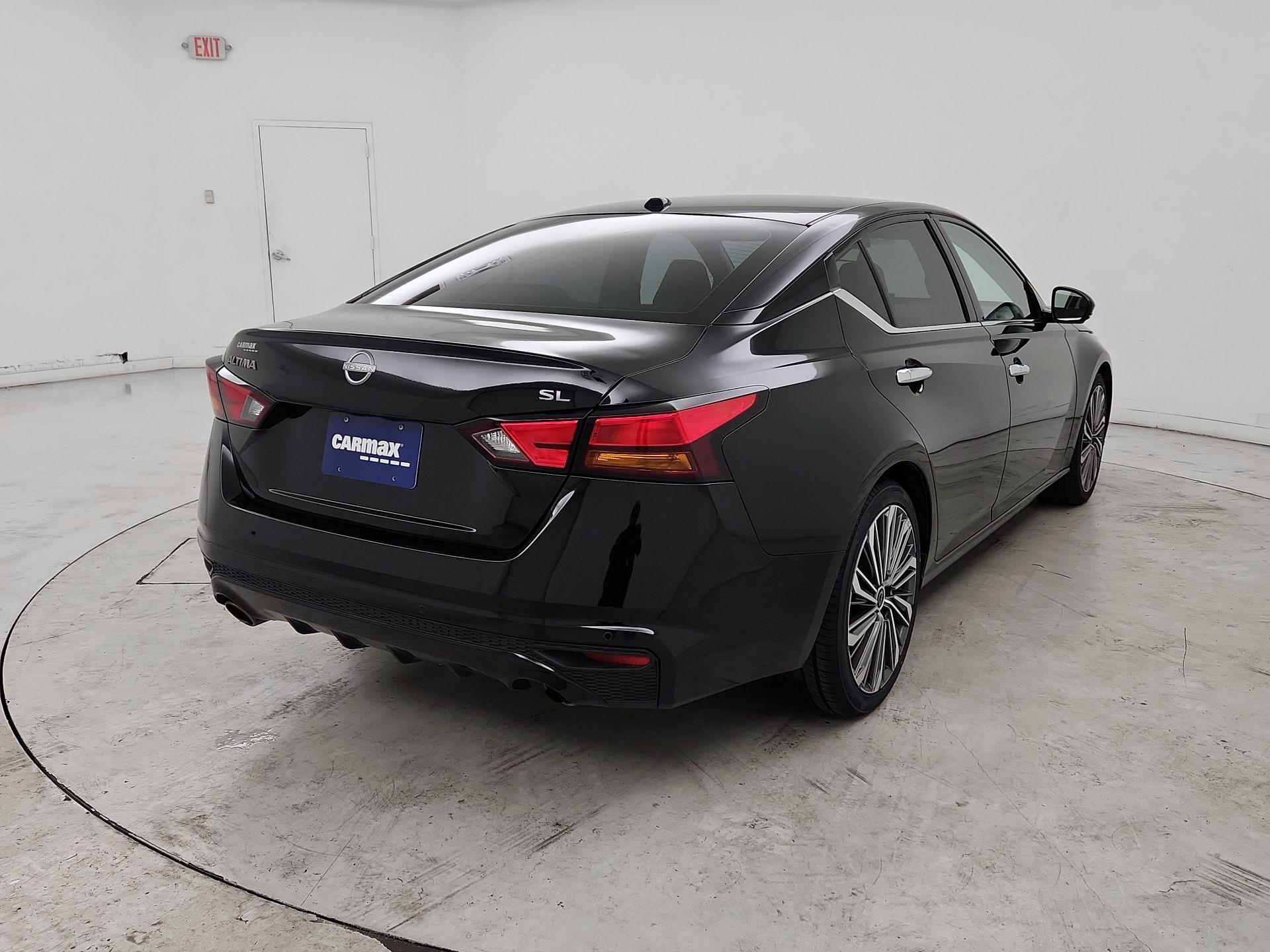 Thumbnail: 2023 Nissan Altima - 5