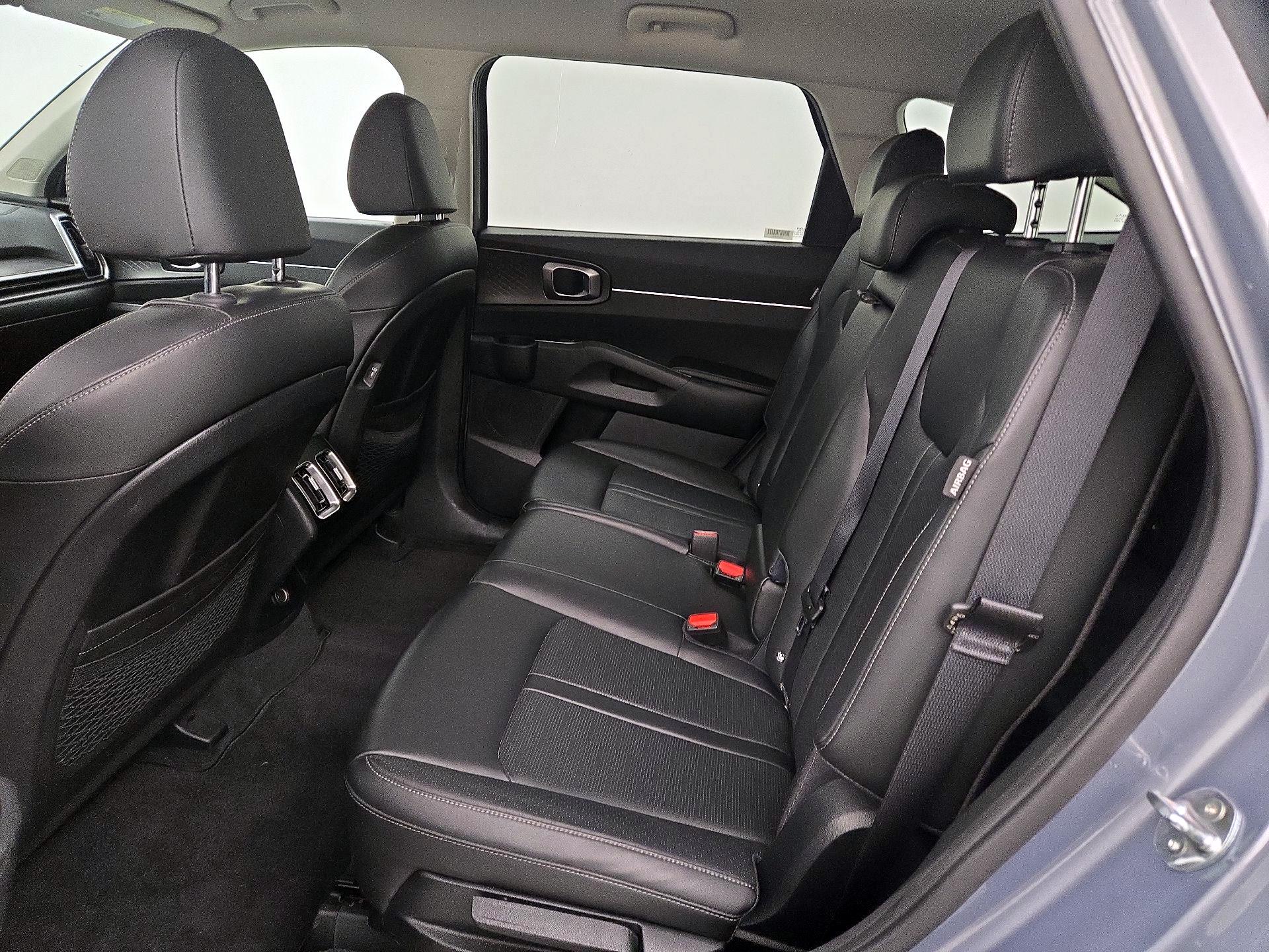 Thumbnail: 2024 Kia Sorento - 20