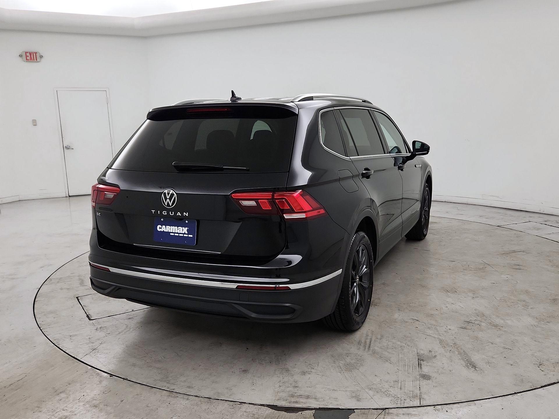 Thumbnail: 2024 Volkswagen Tiguan - 5