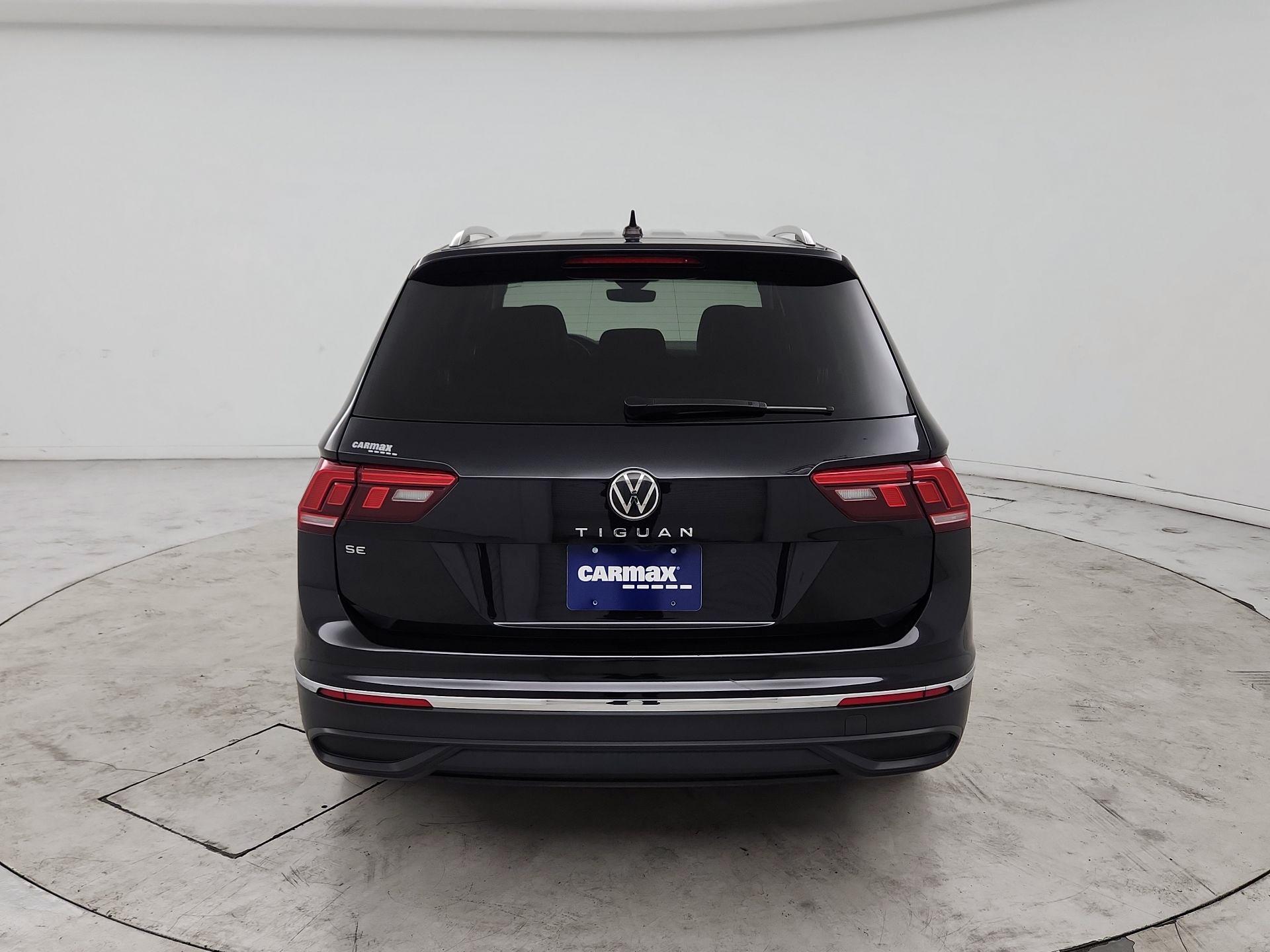 Thumbnail: 2024 Volkswagen Tiguan - 6