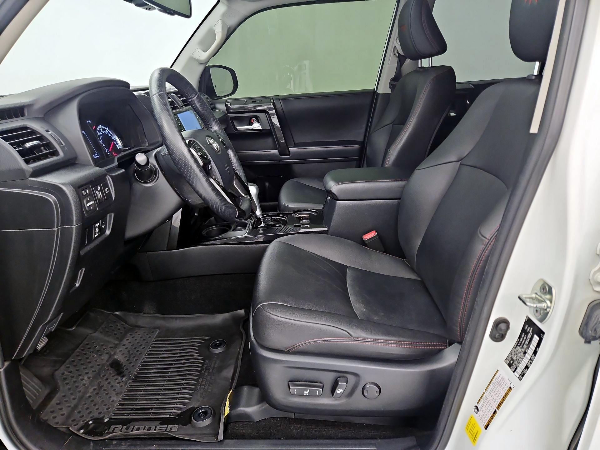 Thumbnail: 2023 Toyota 4Runner - 11