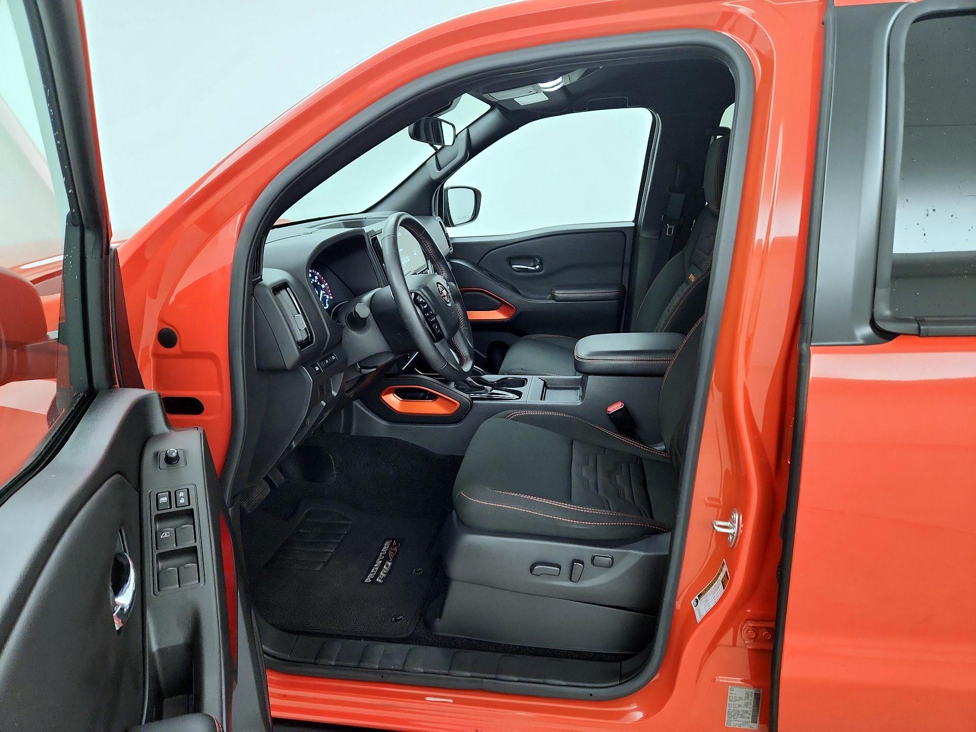 Thumbnail: 2025 Nissan Frontier - 9