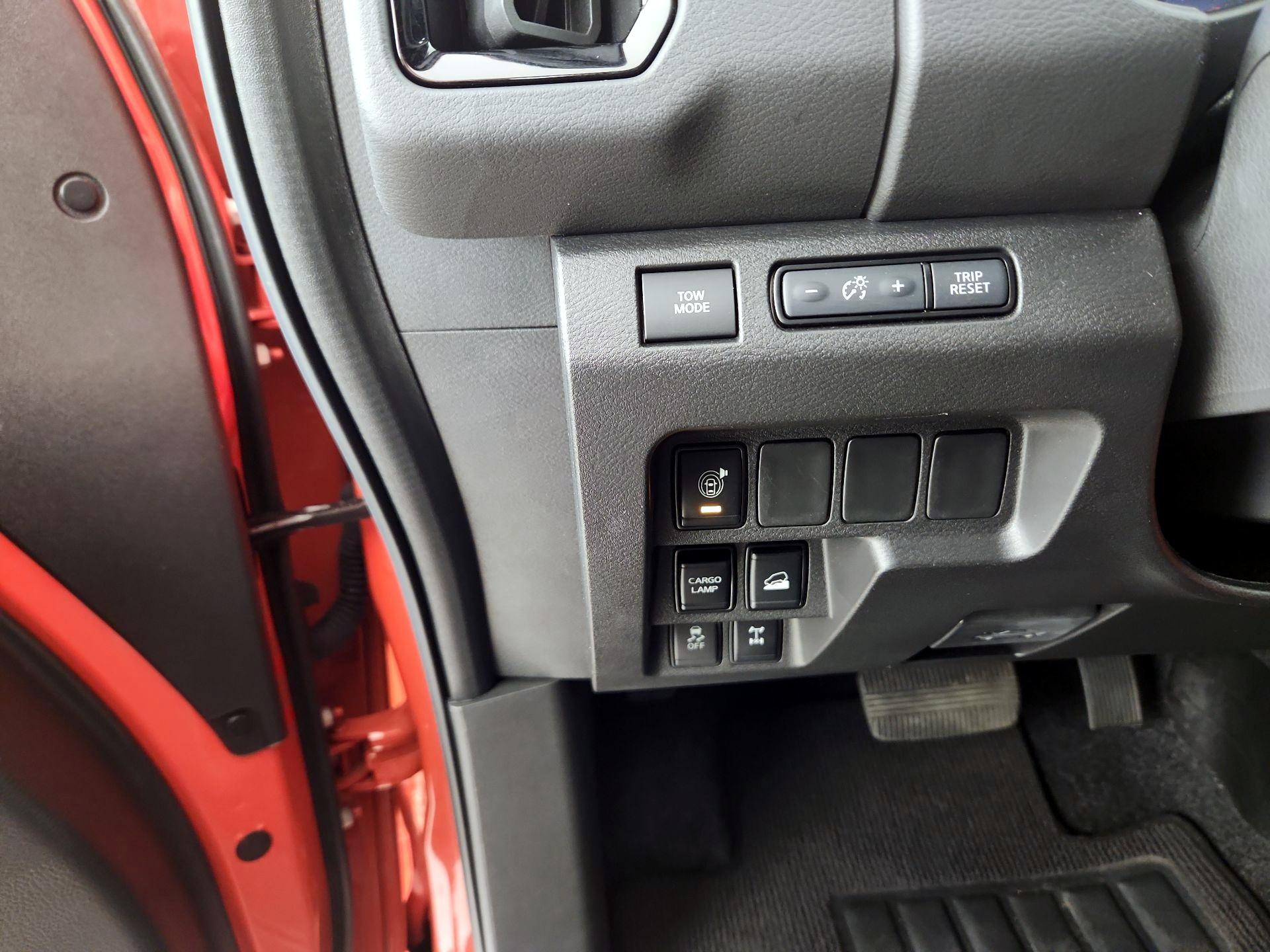 Thumbnail: 2025 Nissan Frontier - 11