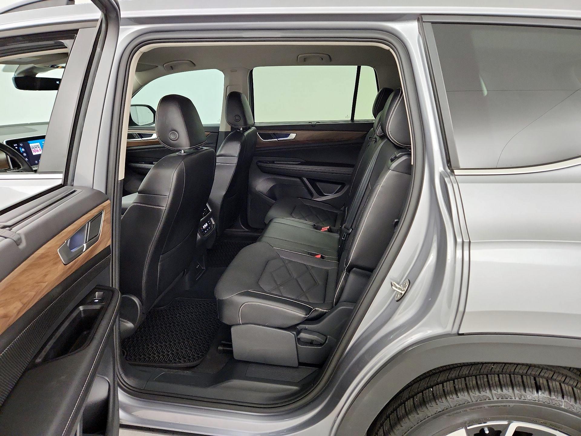 Thumbnail: 2024 Volkswagen Atlas - 19