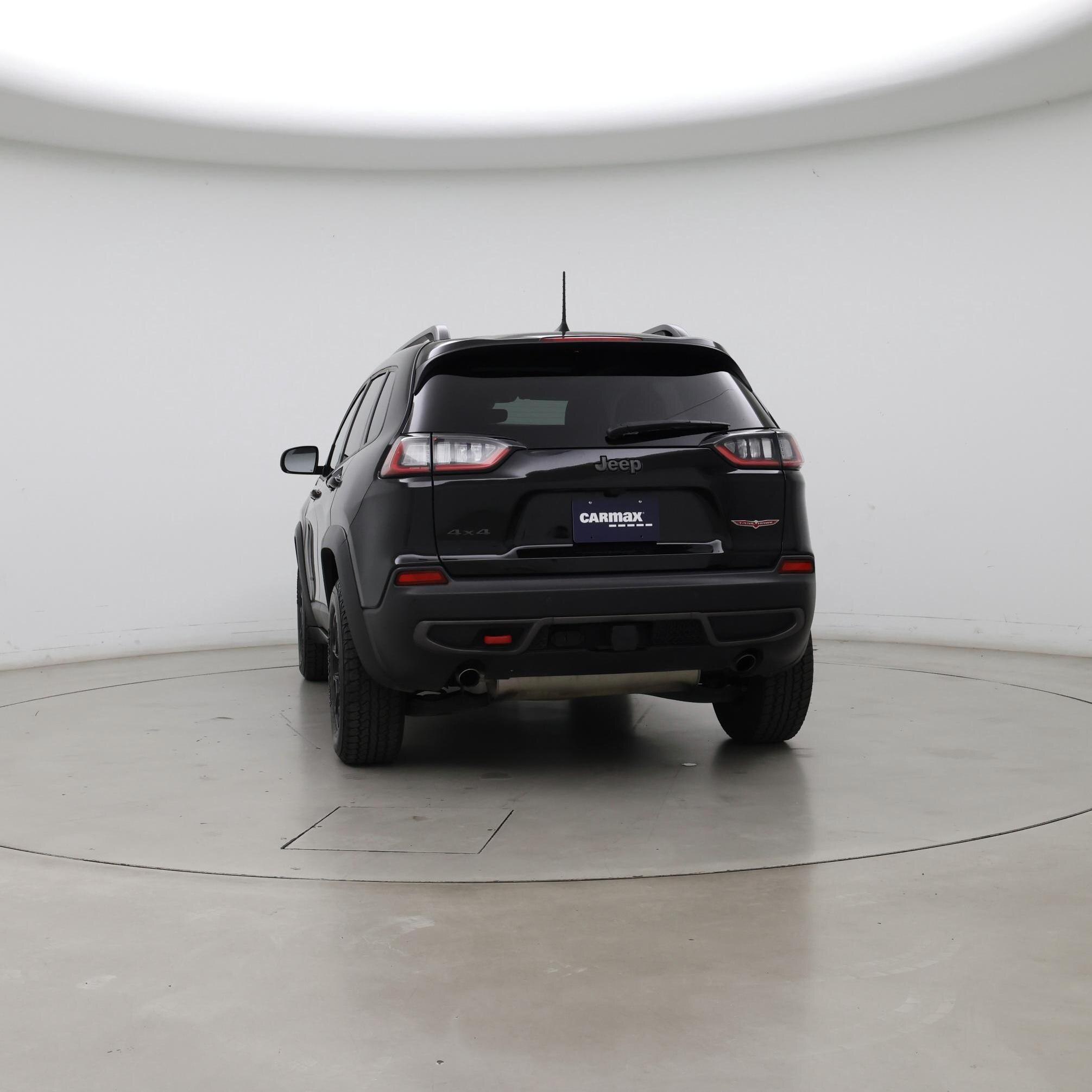 Thumbnail: 2020 Jeep Cherokee - 6