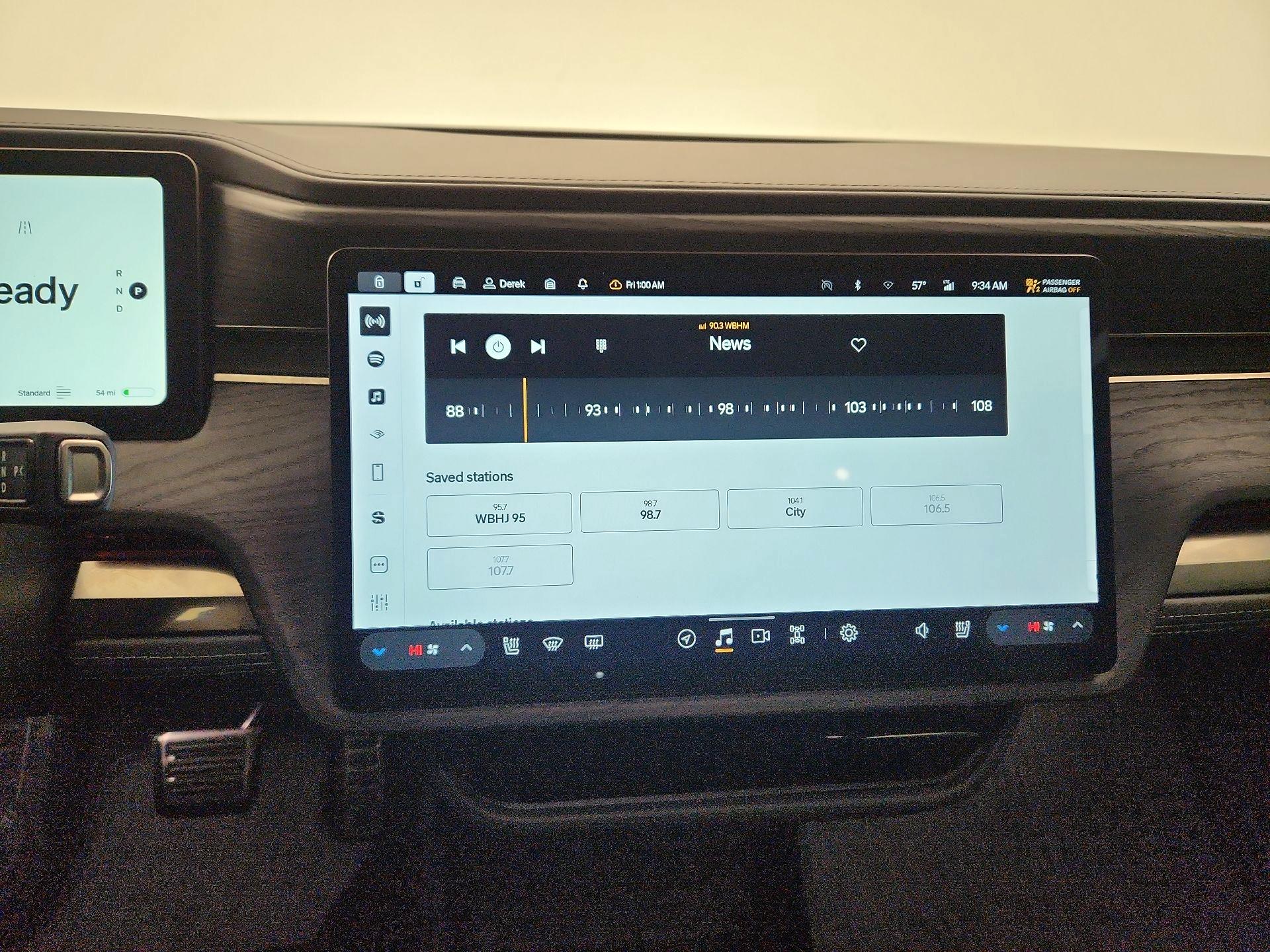 Thumbnail: 2023 Rivian R1S - 13