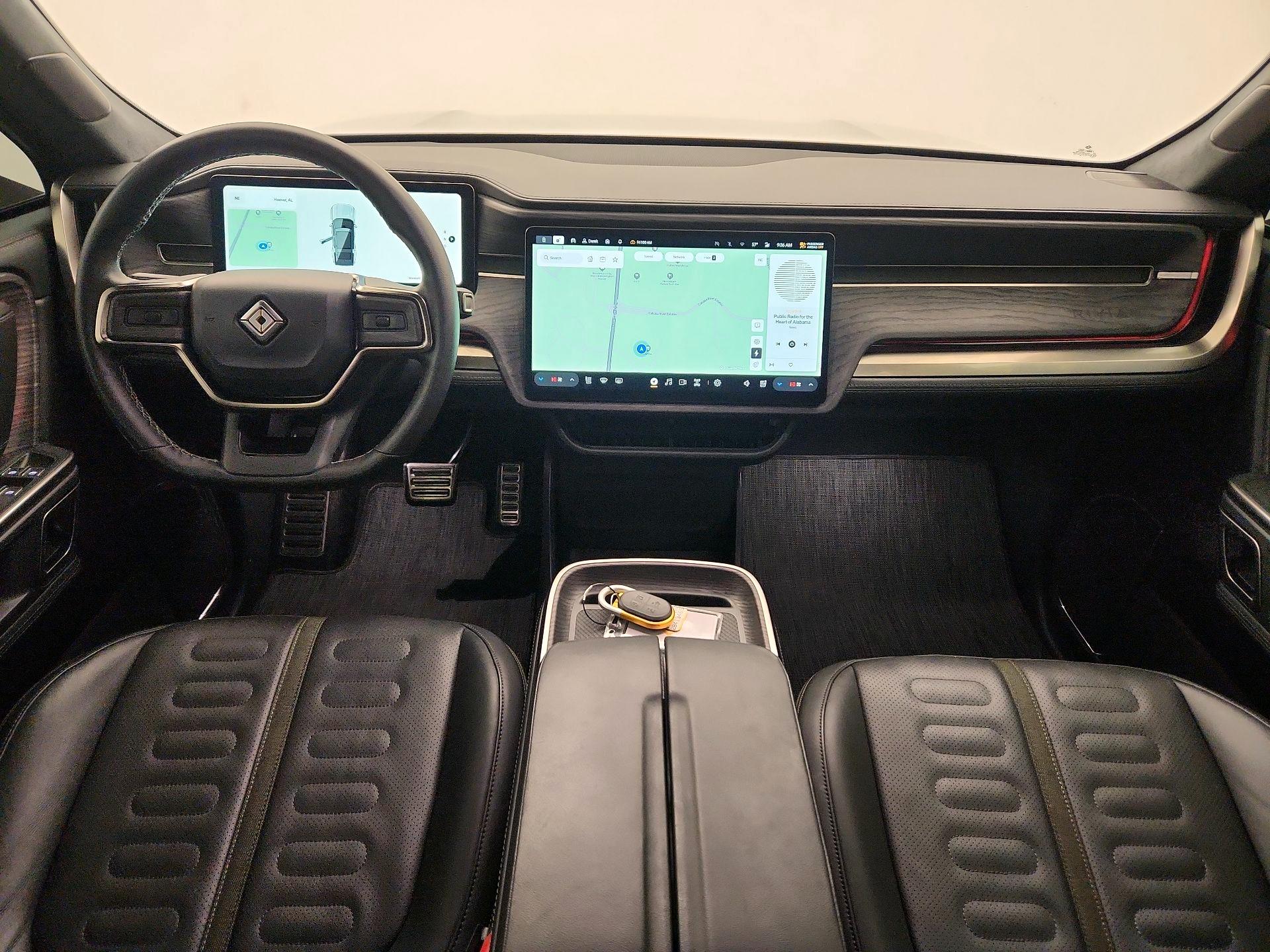 Thumbnail: 2023 Rivian R1S - 8