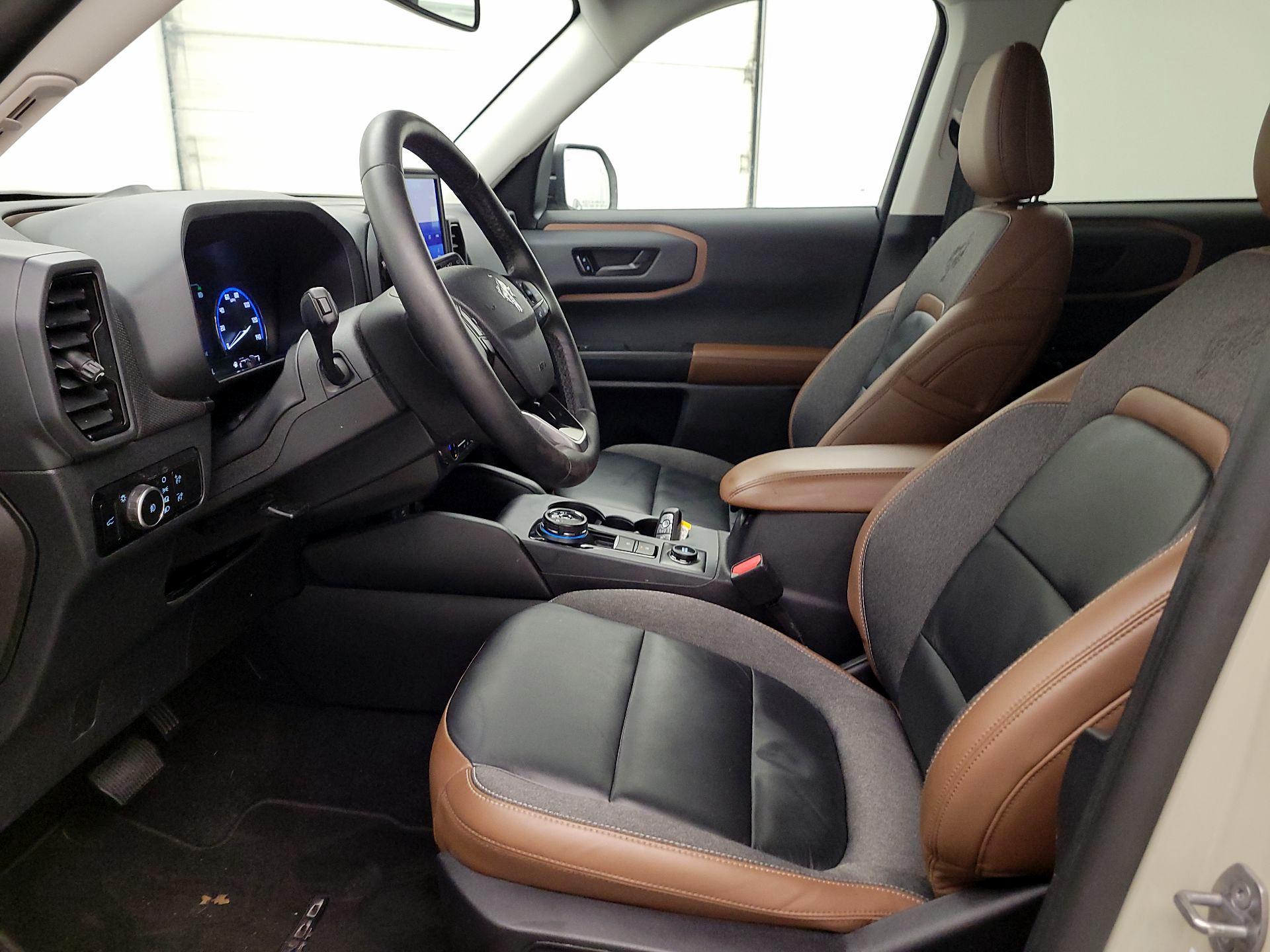 Thumbnail: 2024 Ford Bronco Sport - 11