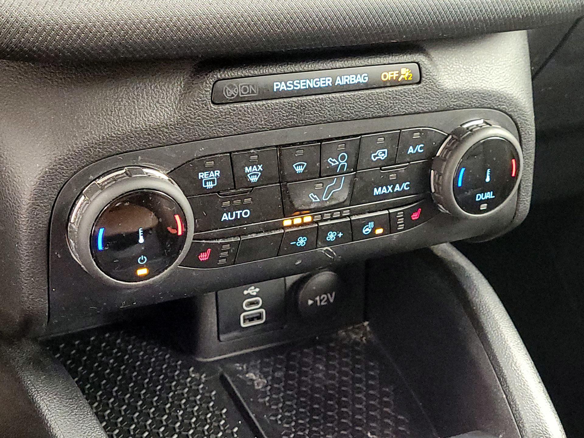 Thumbnail: 2024 Ford Bronco Sport - 16