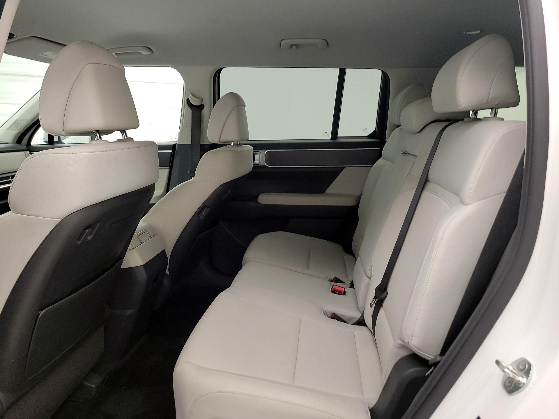 Thumbnail: 2024 Hyundai Santa Fe - 19