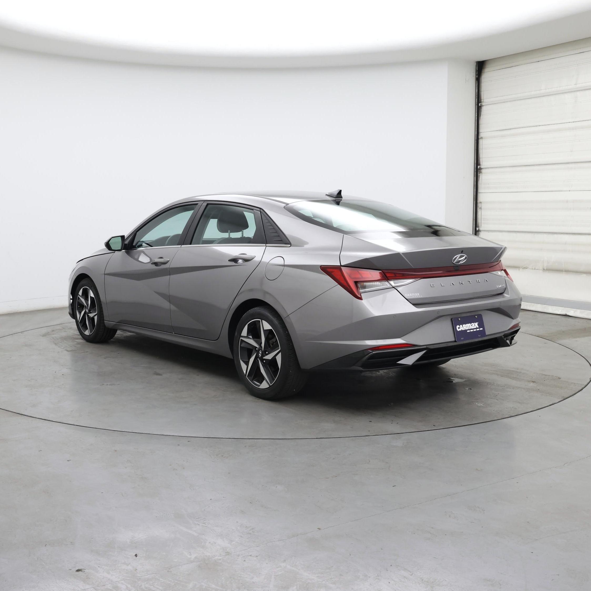 Thumbnail: 2023 Hyundai Elantra - 2