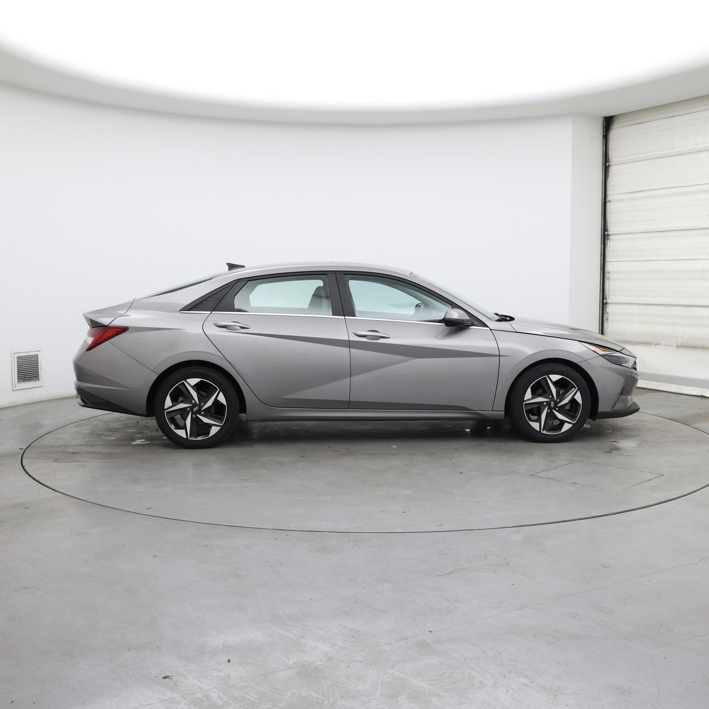 Thumbnail: 2023 Hyundai Elantra - 7