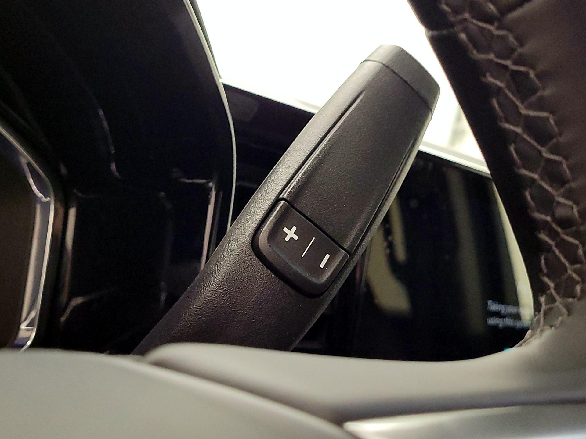 Thumbnail: 2025 Chevrolet Silverado 1500 - 17