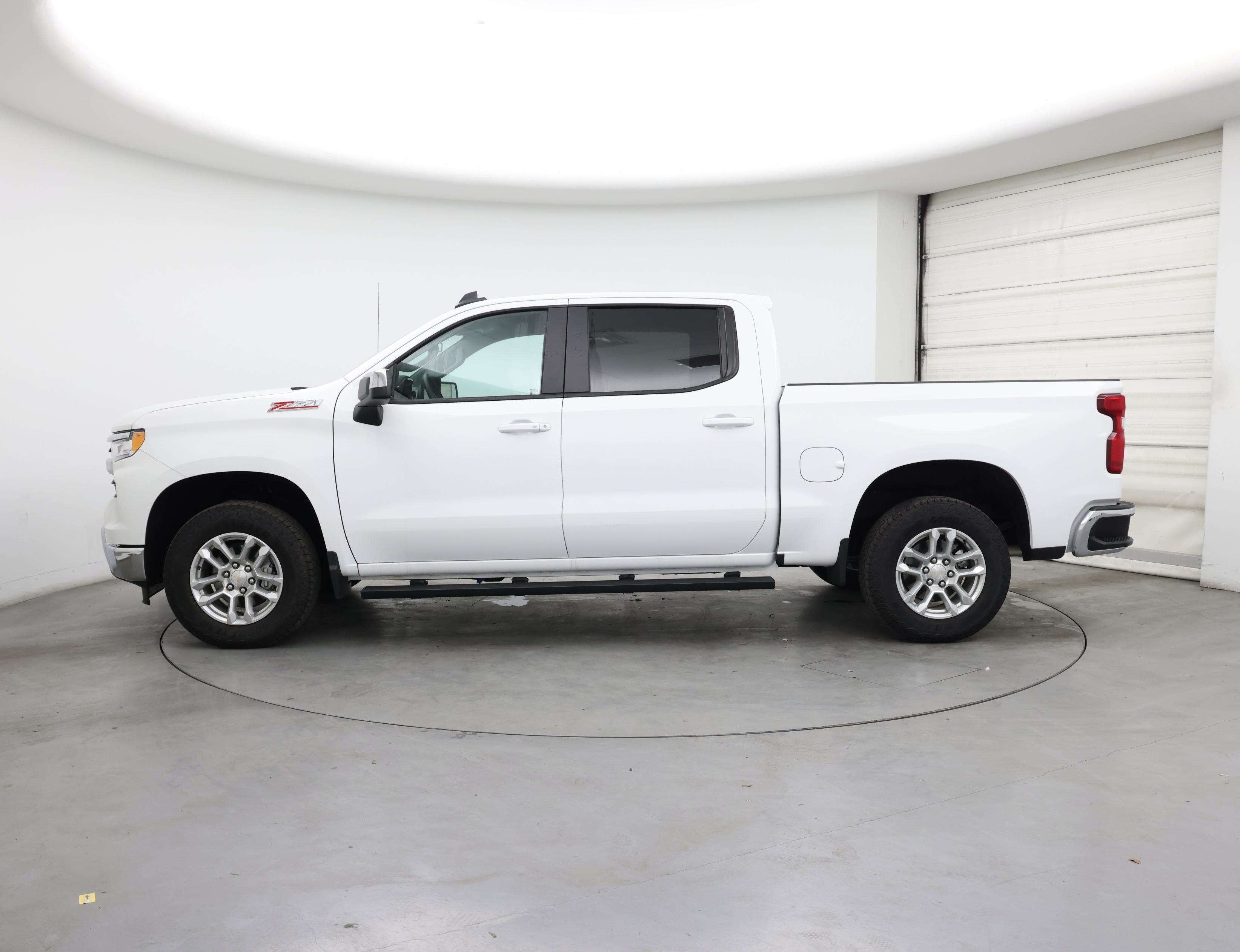 Thumbnail: 2025 Chevrolet Silverado 1500 - 3