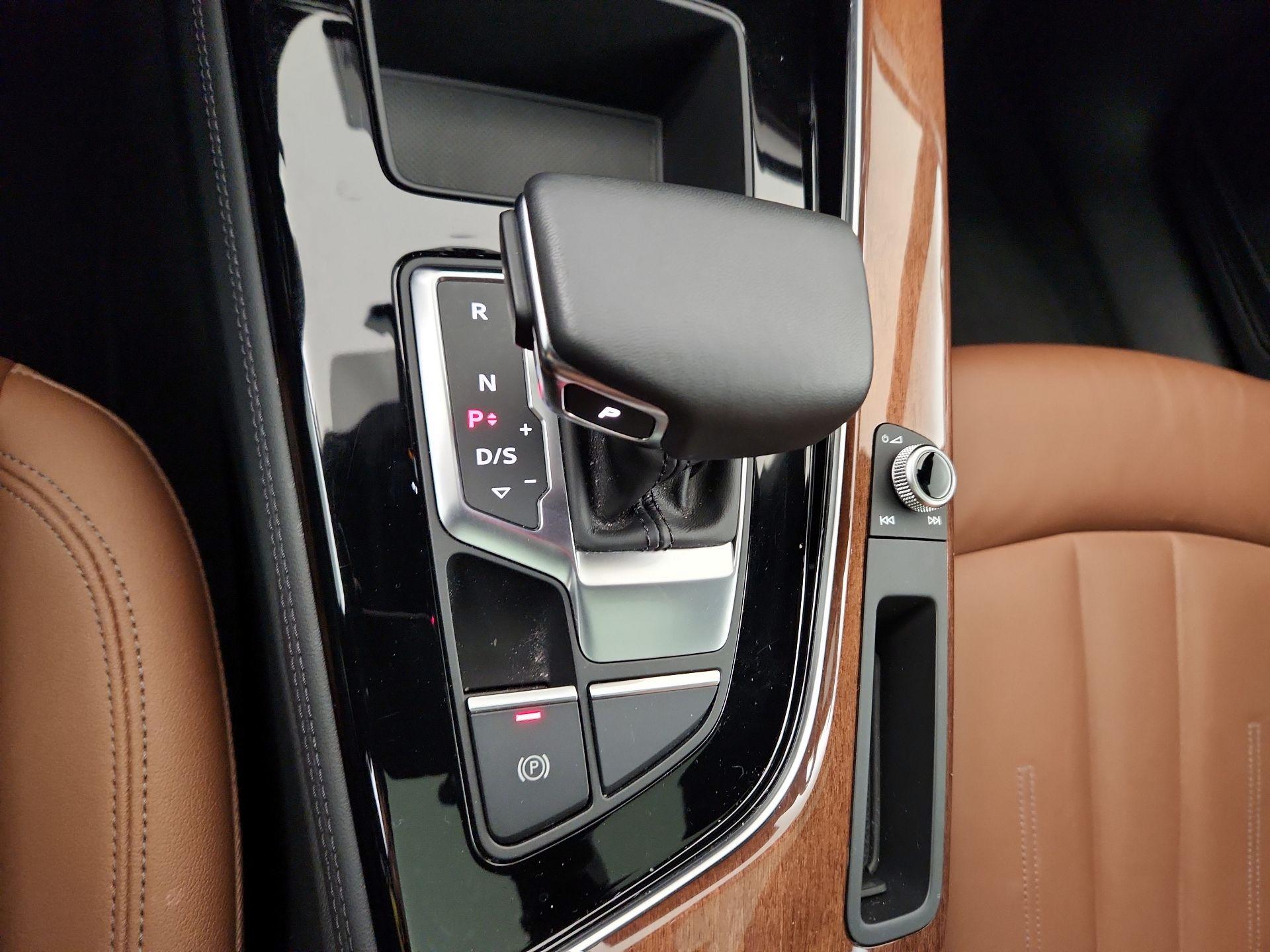 Thumbnail: 2024 Audi A5 - 15