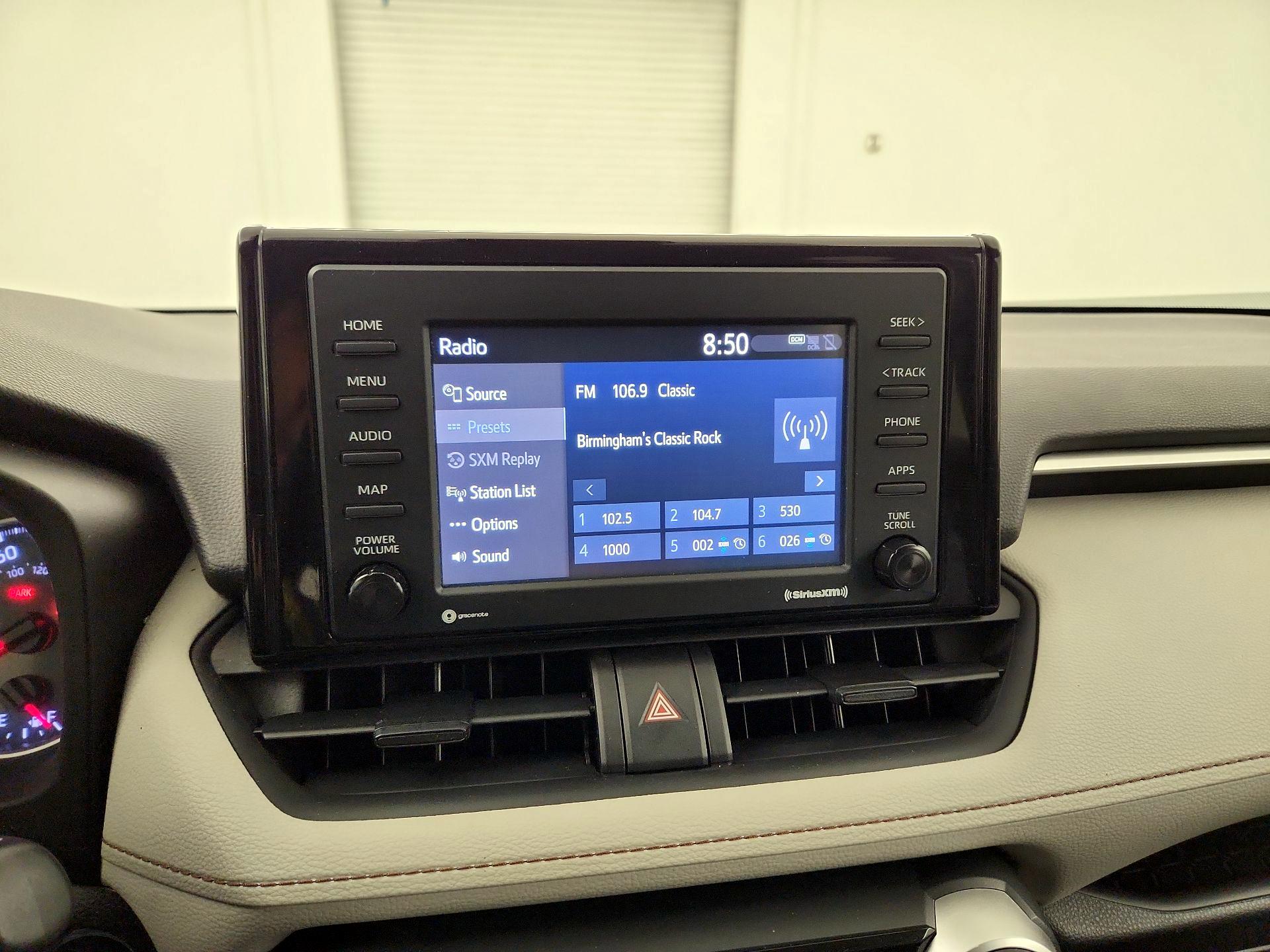 Thumbnail: 2020 Toyota RAV4 - 13