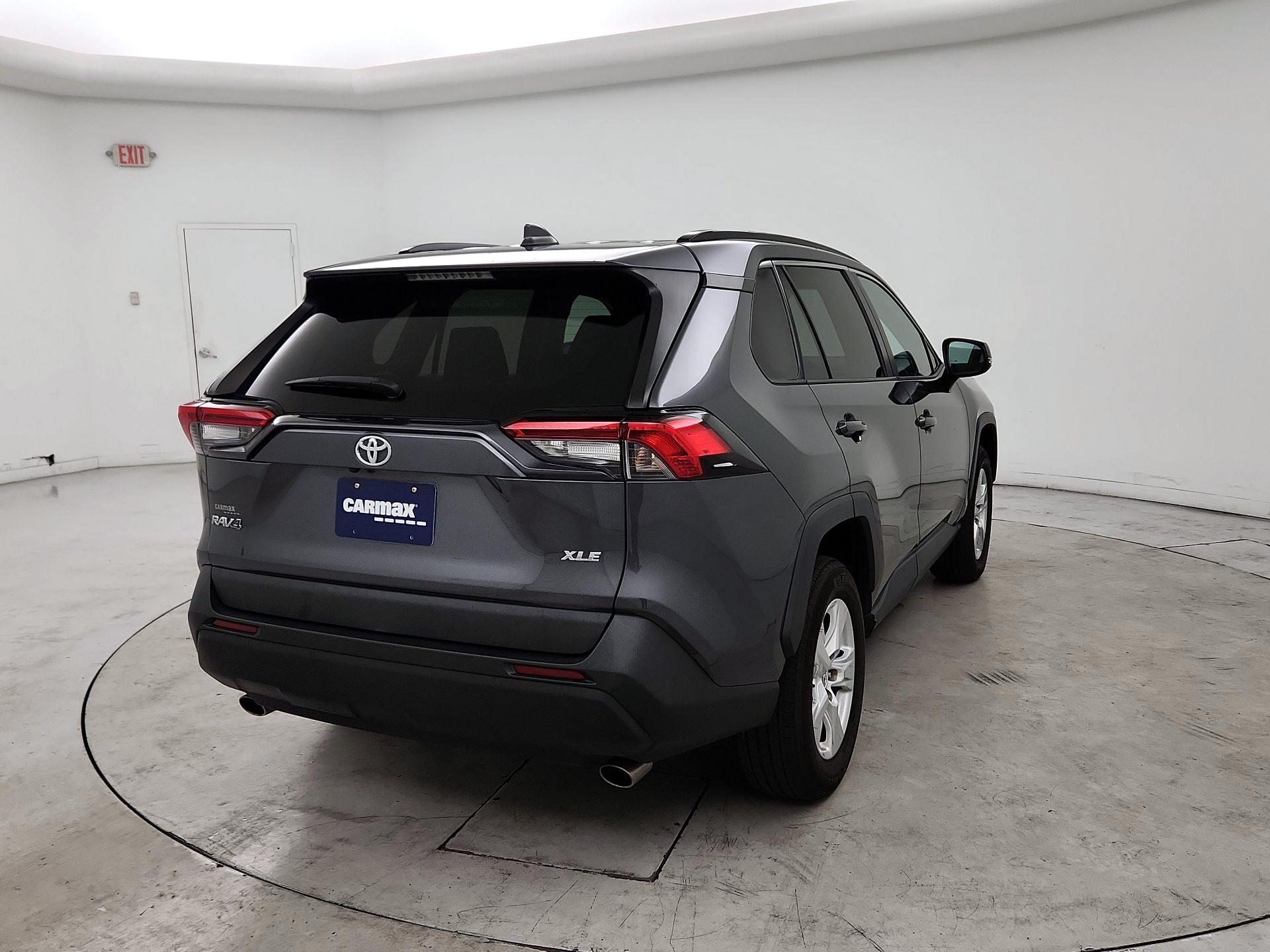 Thumbnail: 2020 Toyota RAV4 - 5