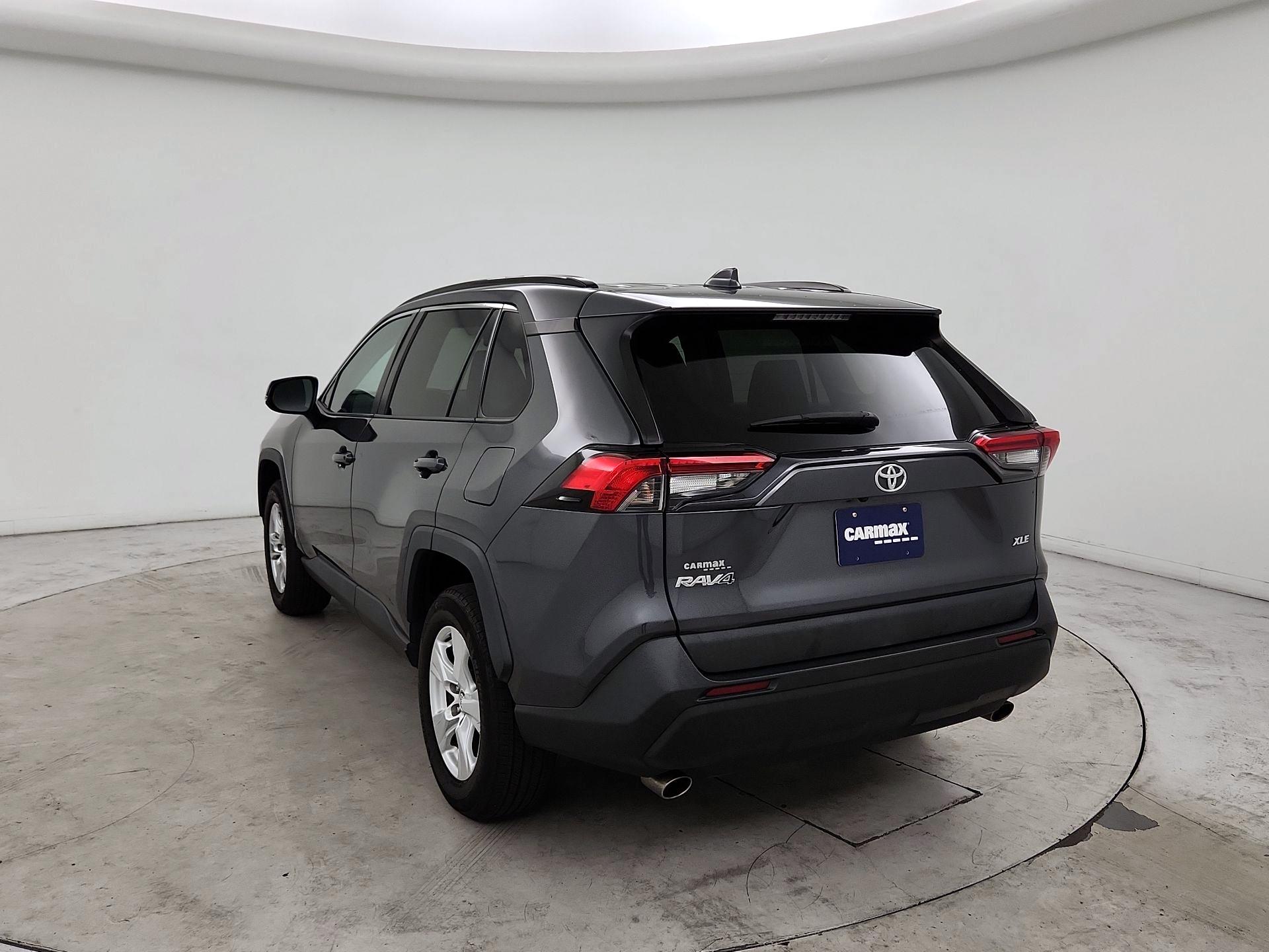 Thumbnail: 2020 Toyota RAV4 - 7