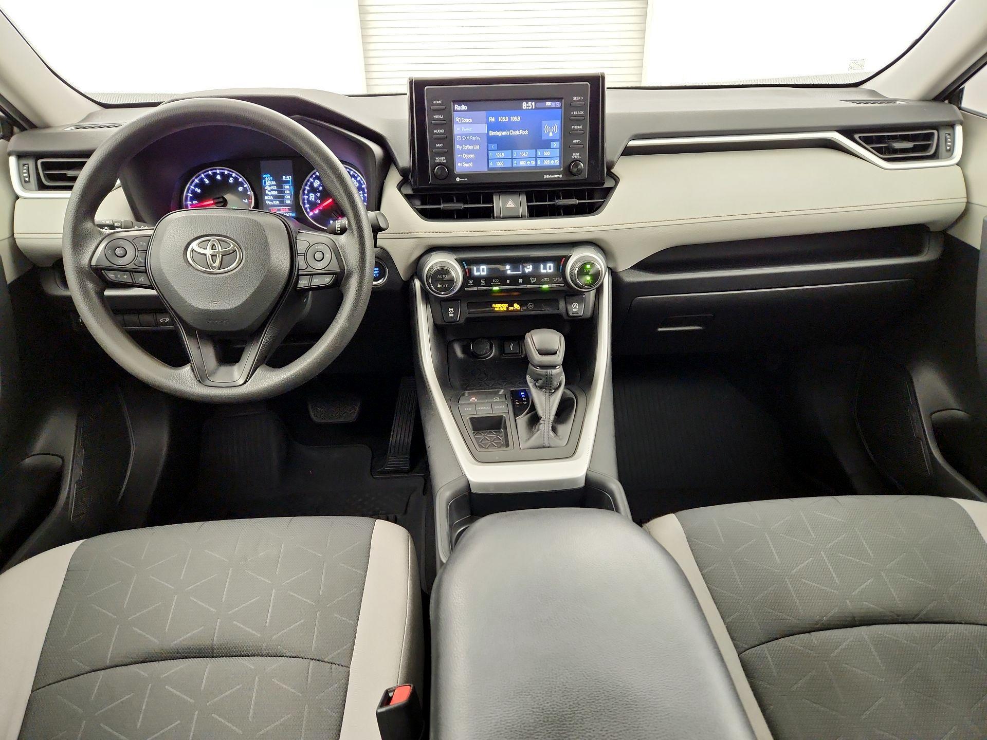 Thumbnail: 2020 Toyota RAV4 - 8