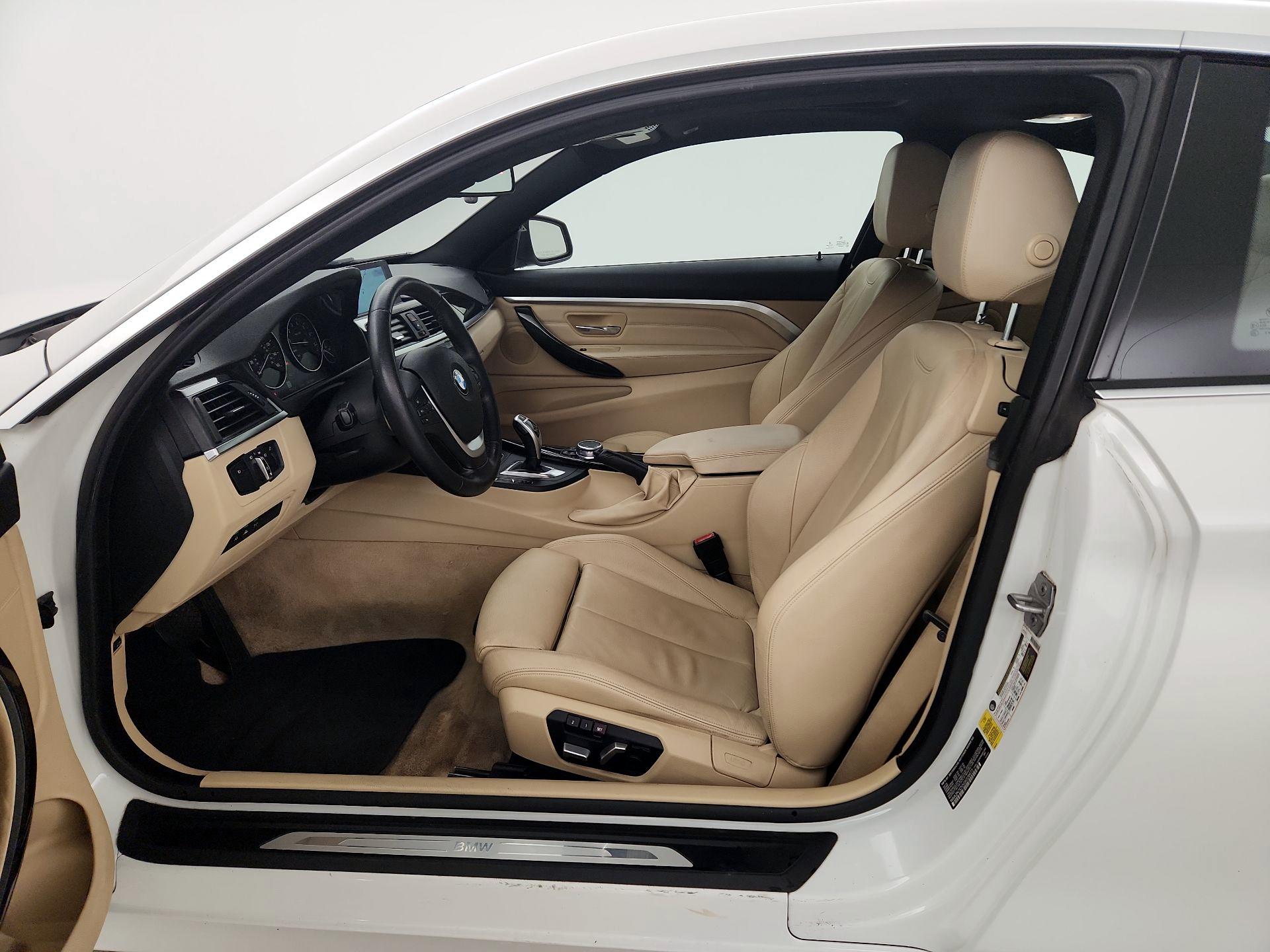 Thumbnail: 2016 BMW 4 Series - 9