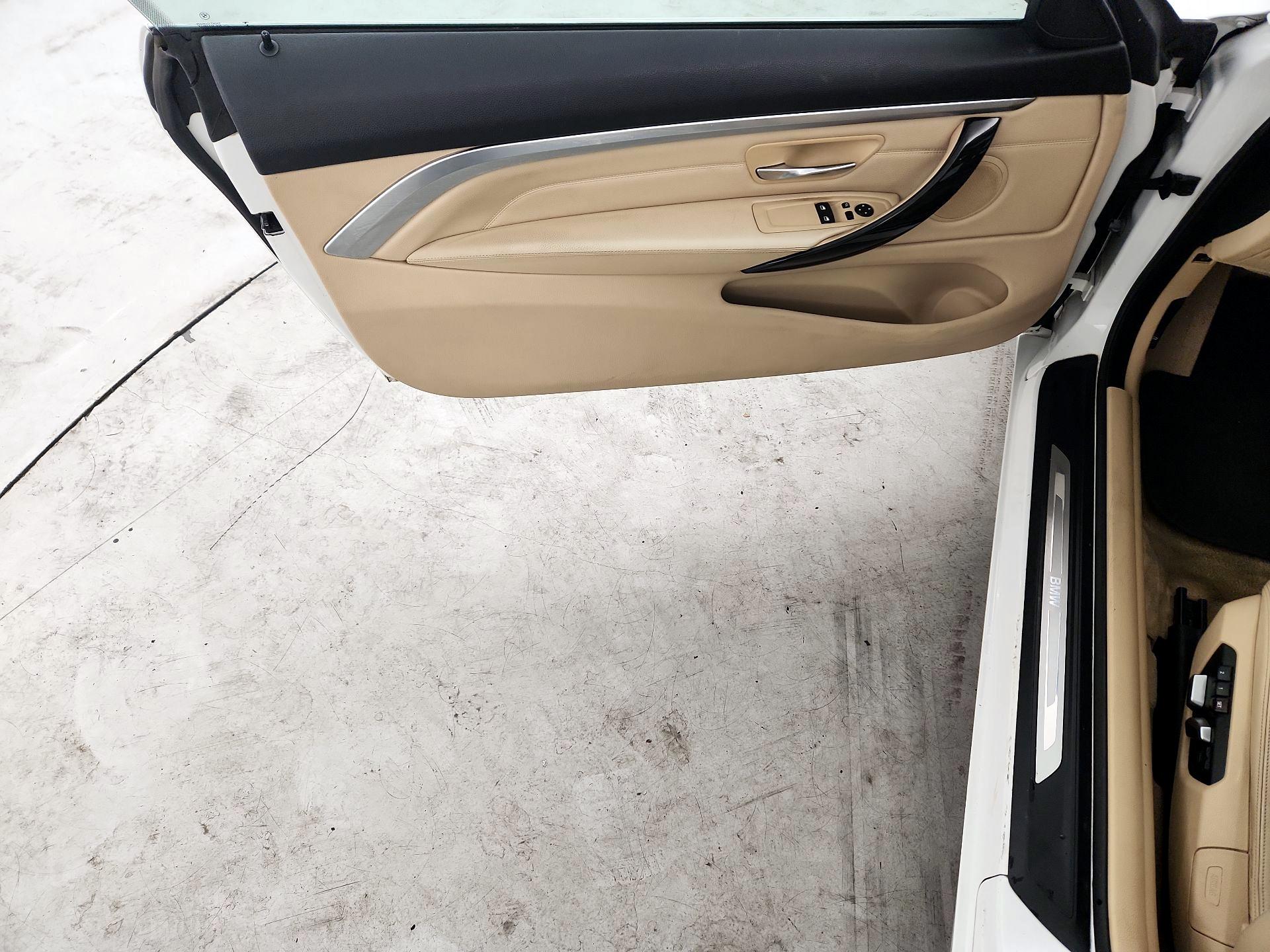 Thumbnail: 2016 BMW 4 Series - 10