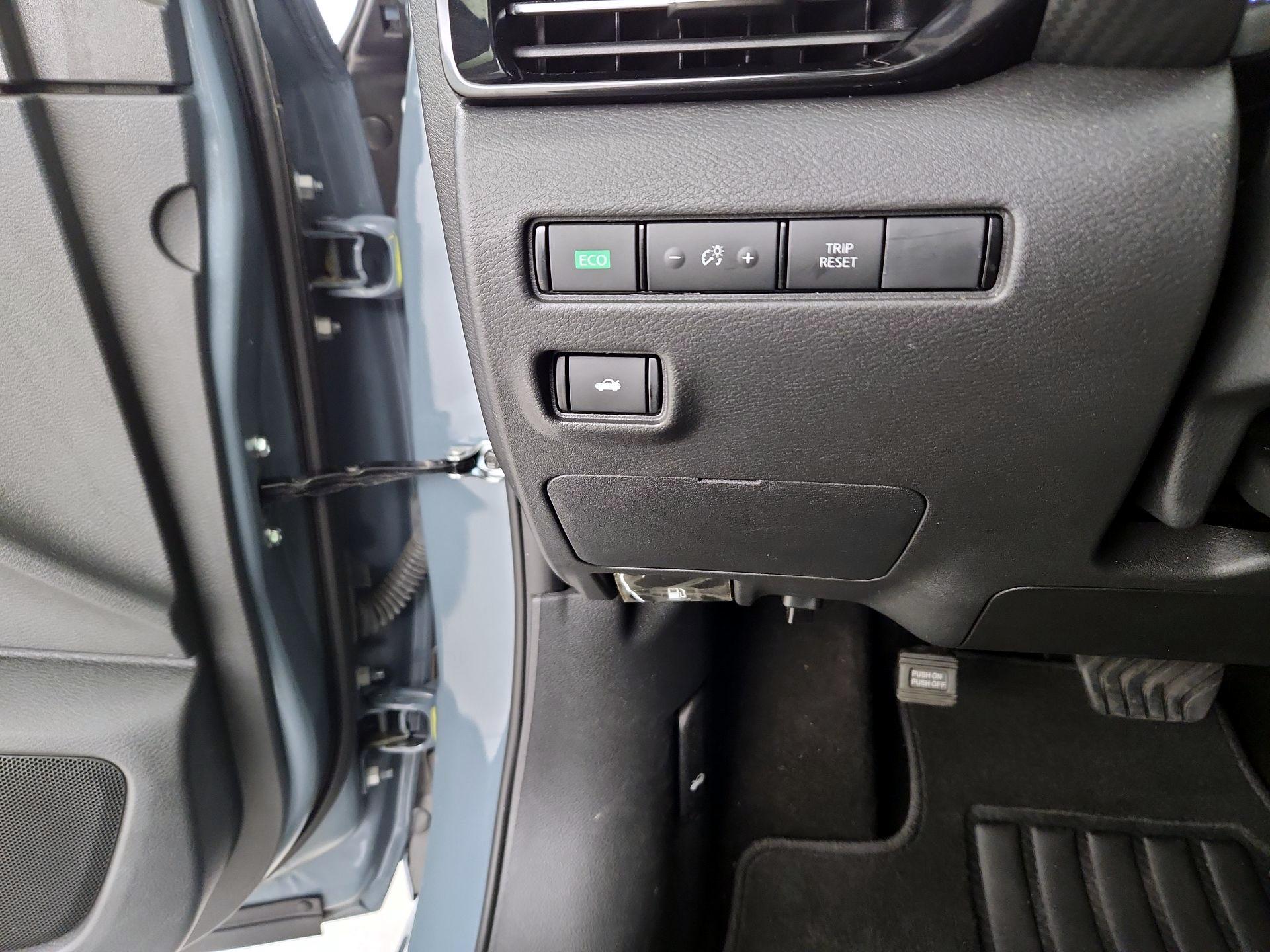 Thumbnail: 2024 Nissan Sentra - 11