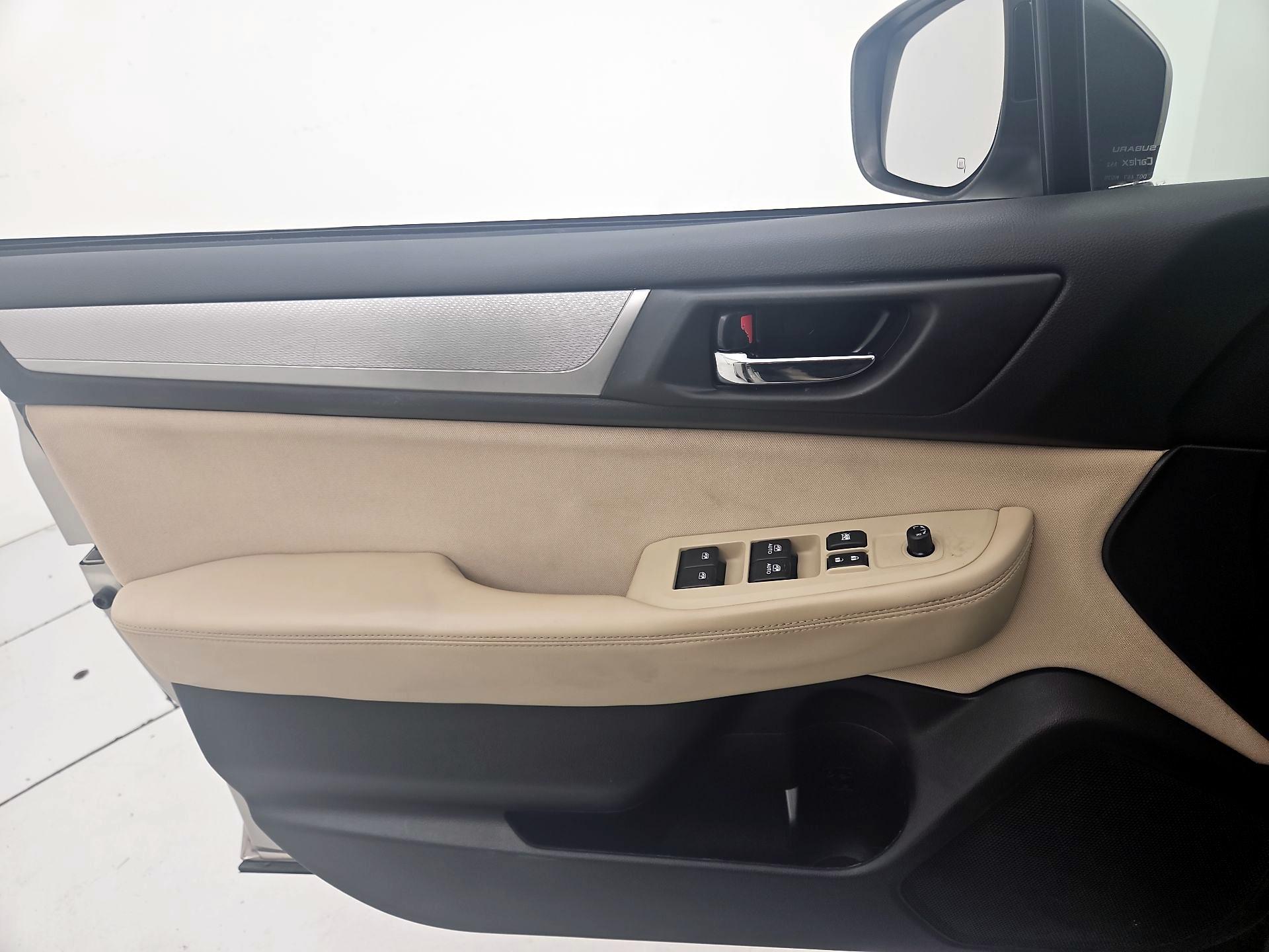 Thumbnail: 2019 Subaru Outback - 12