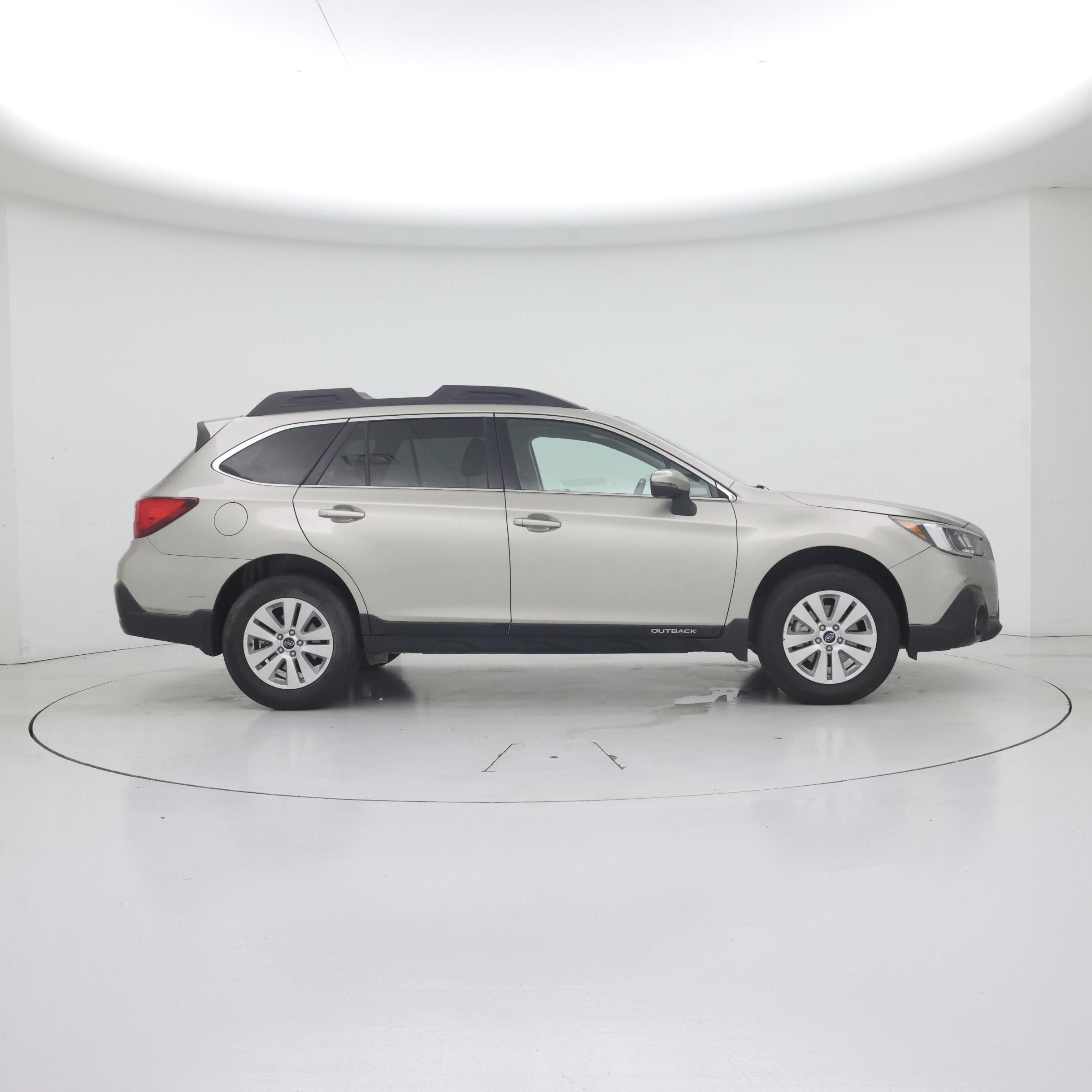 Thumbnail: 2019 Subaru Outback - 7