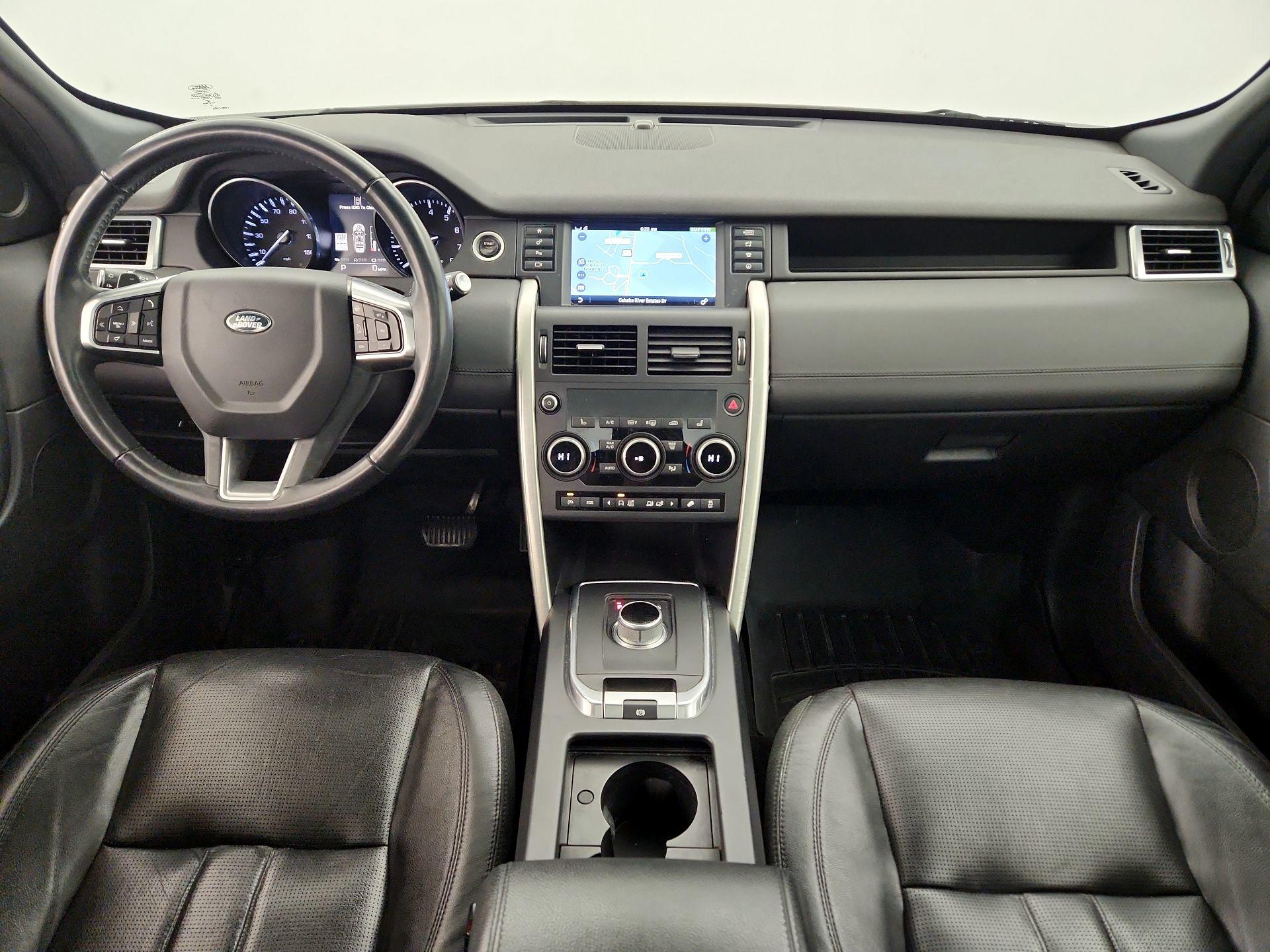 Thumbnail: 2016 Land Rover Discovery Sport - 9