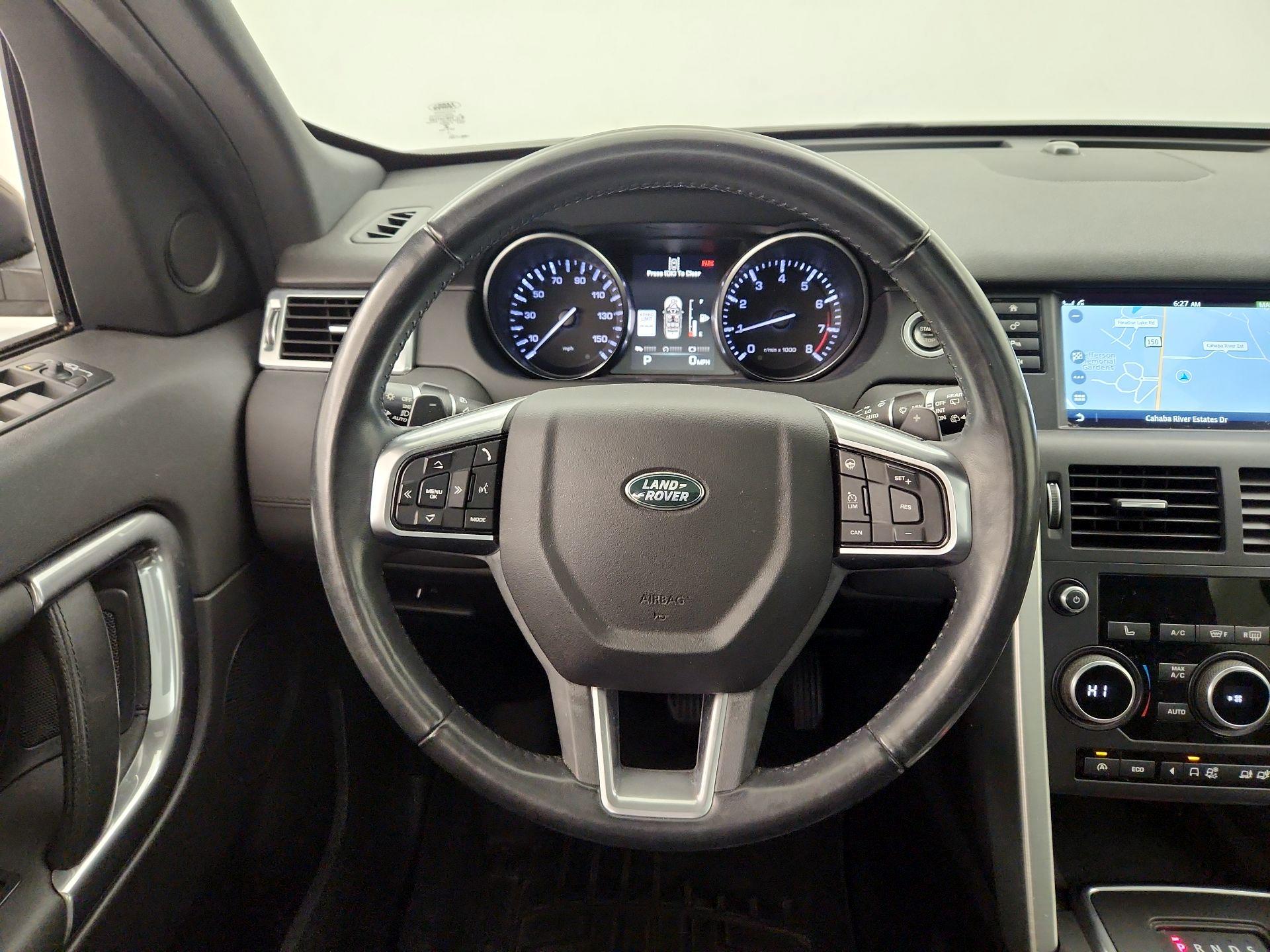 Thumbnail: 2016 Land Rover Discovery Sport - 10