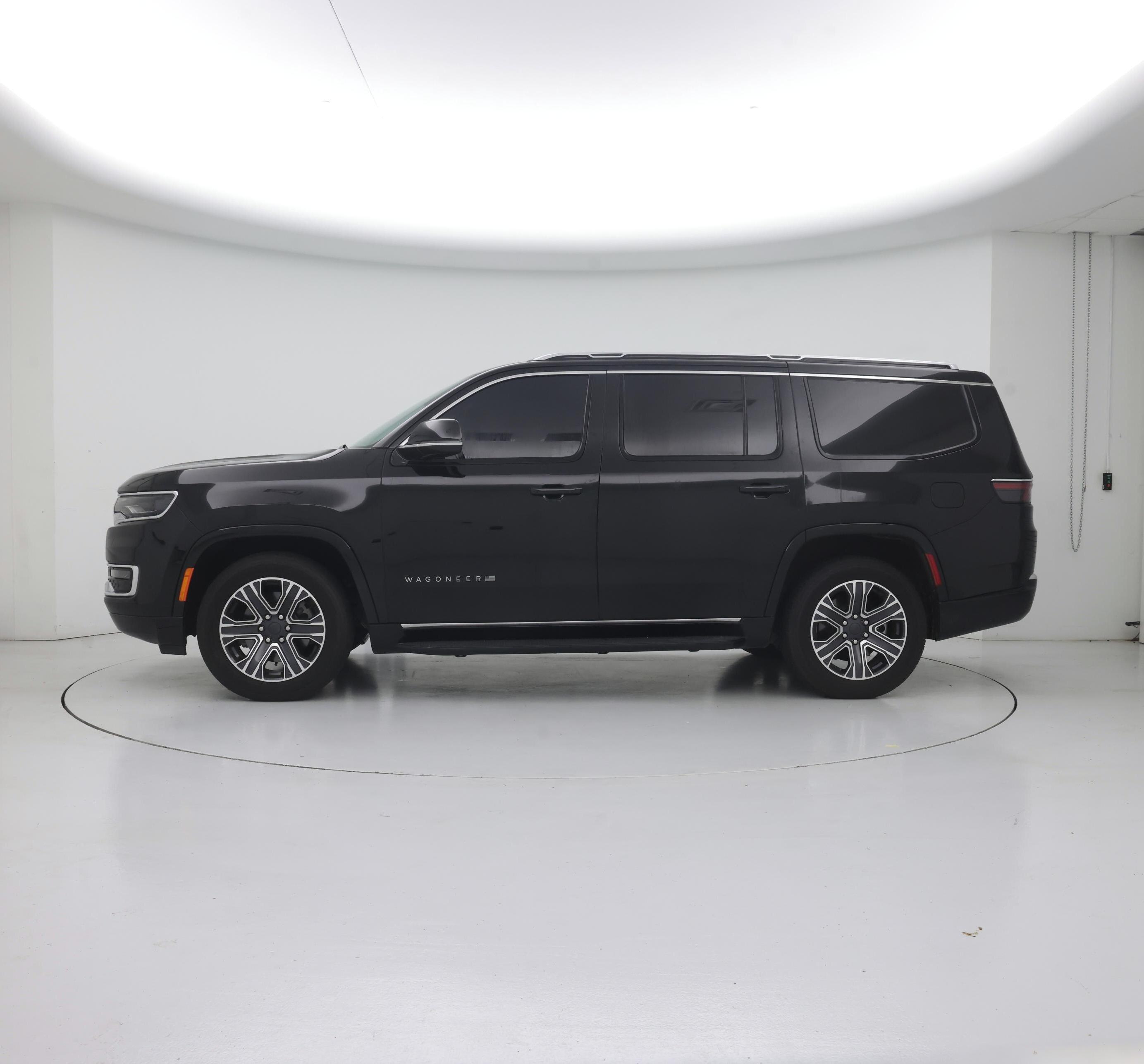 Thumbnail: 2024 Jeep Wagoneer - 3