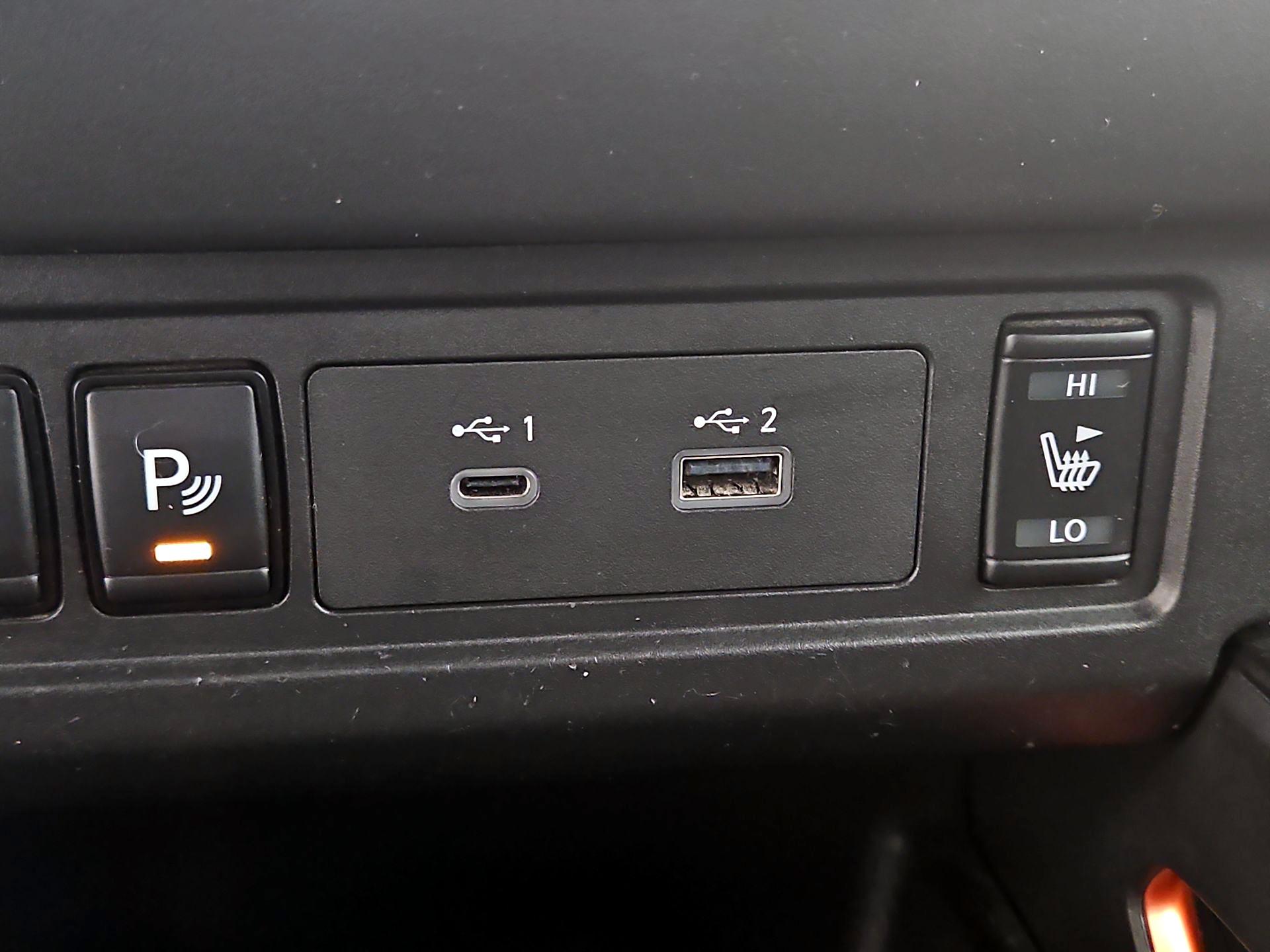 Thumbnail: 2024 Nissan Frontier - 18