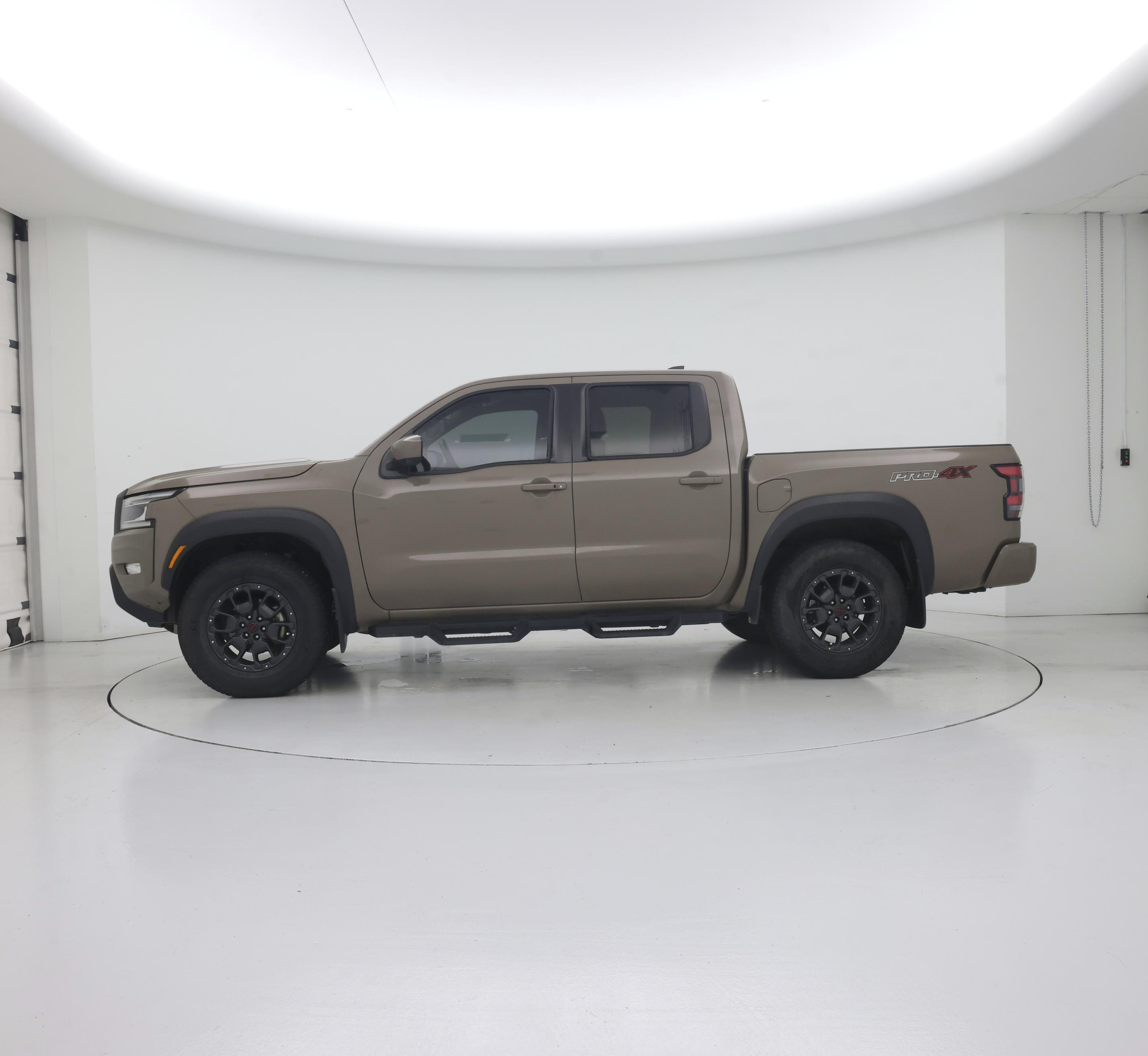 Thumbnail: 2024 Nissan Frontier - 3