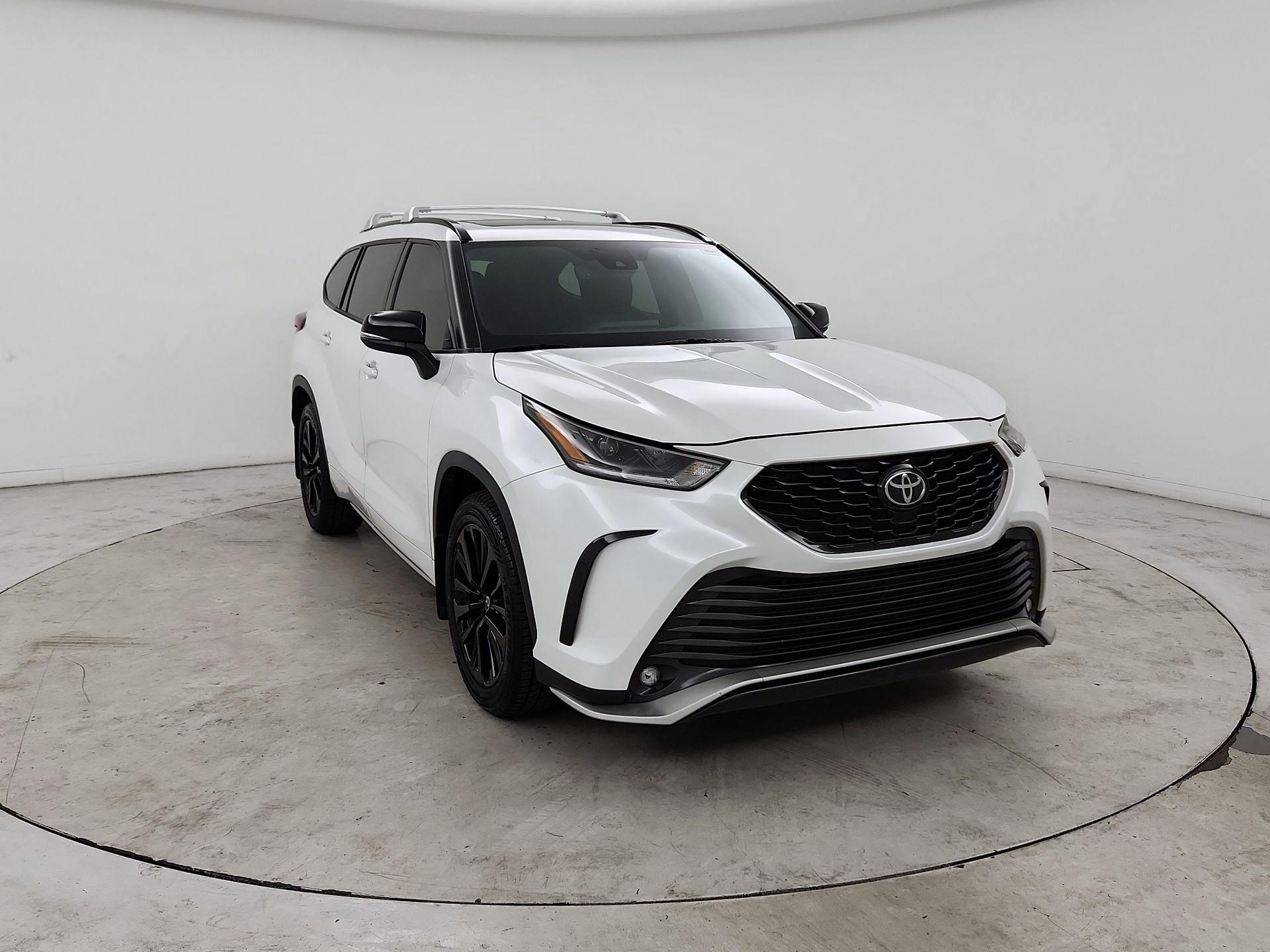 Thumbnail: 2024 Toyota Highlander - 1