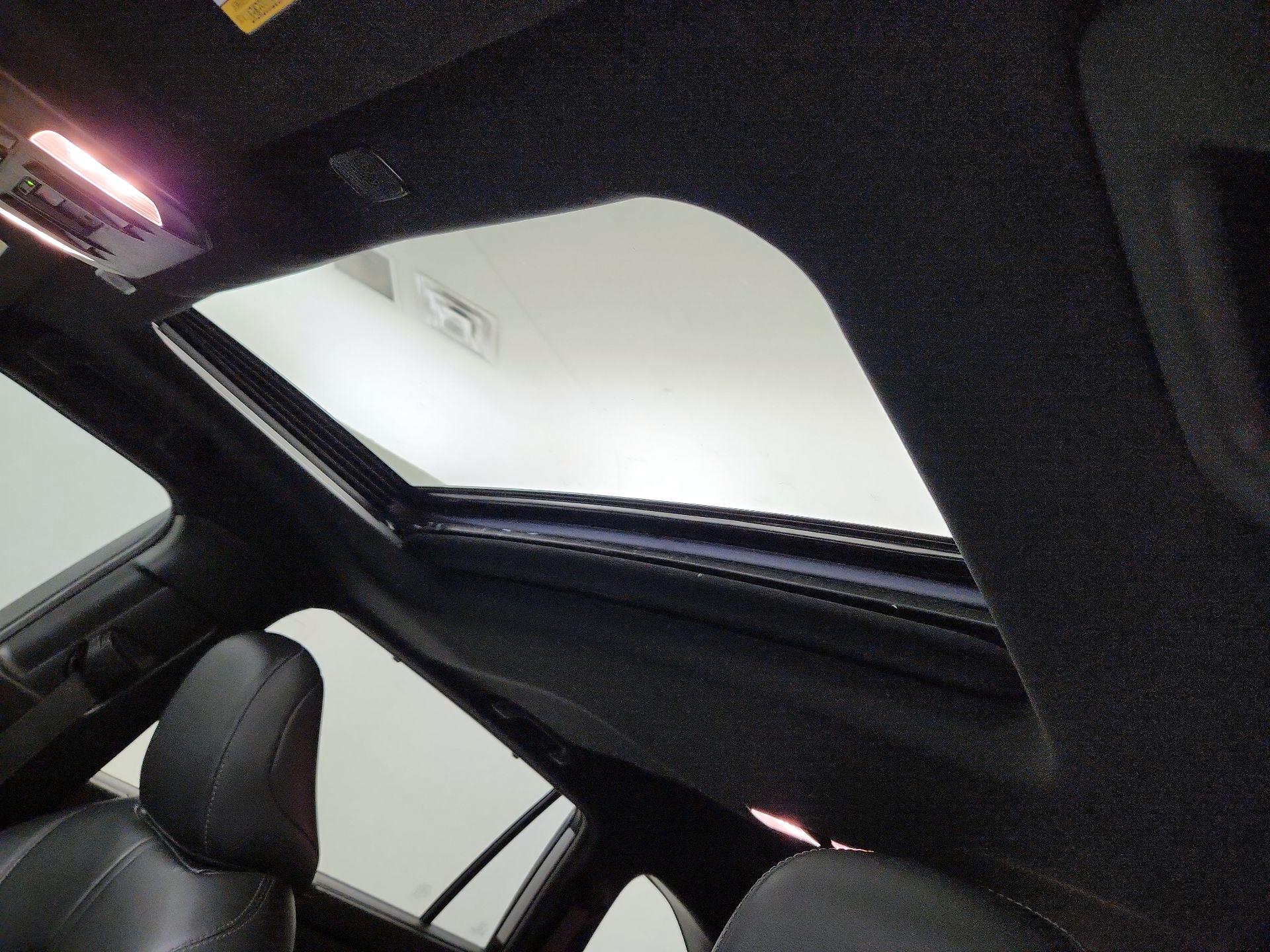 Thumbnail: 2024 Toyota Highlander - 17