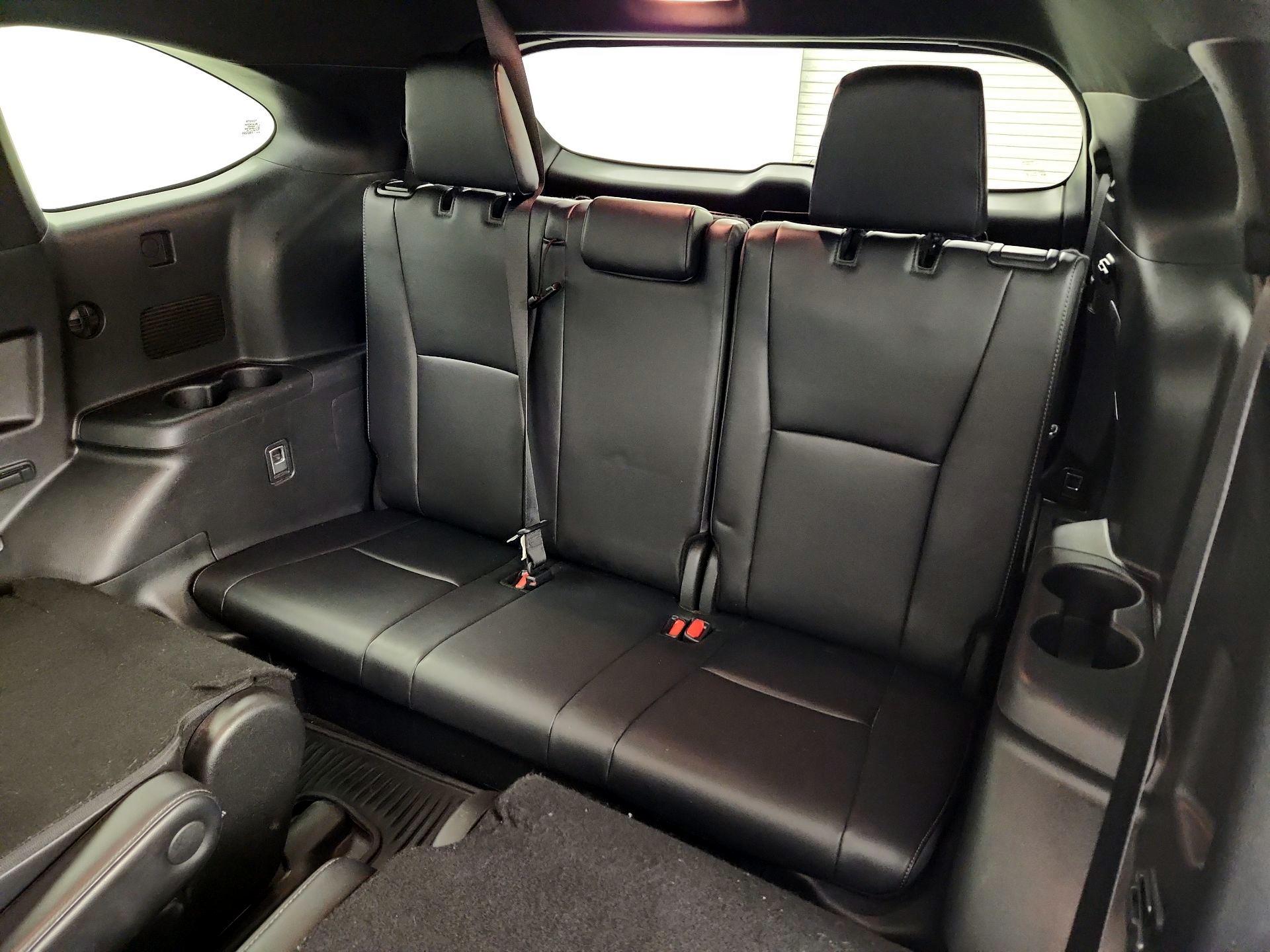 Thumbnail: 2024 Toyota Highlander - 19