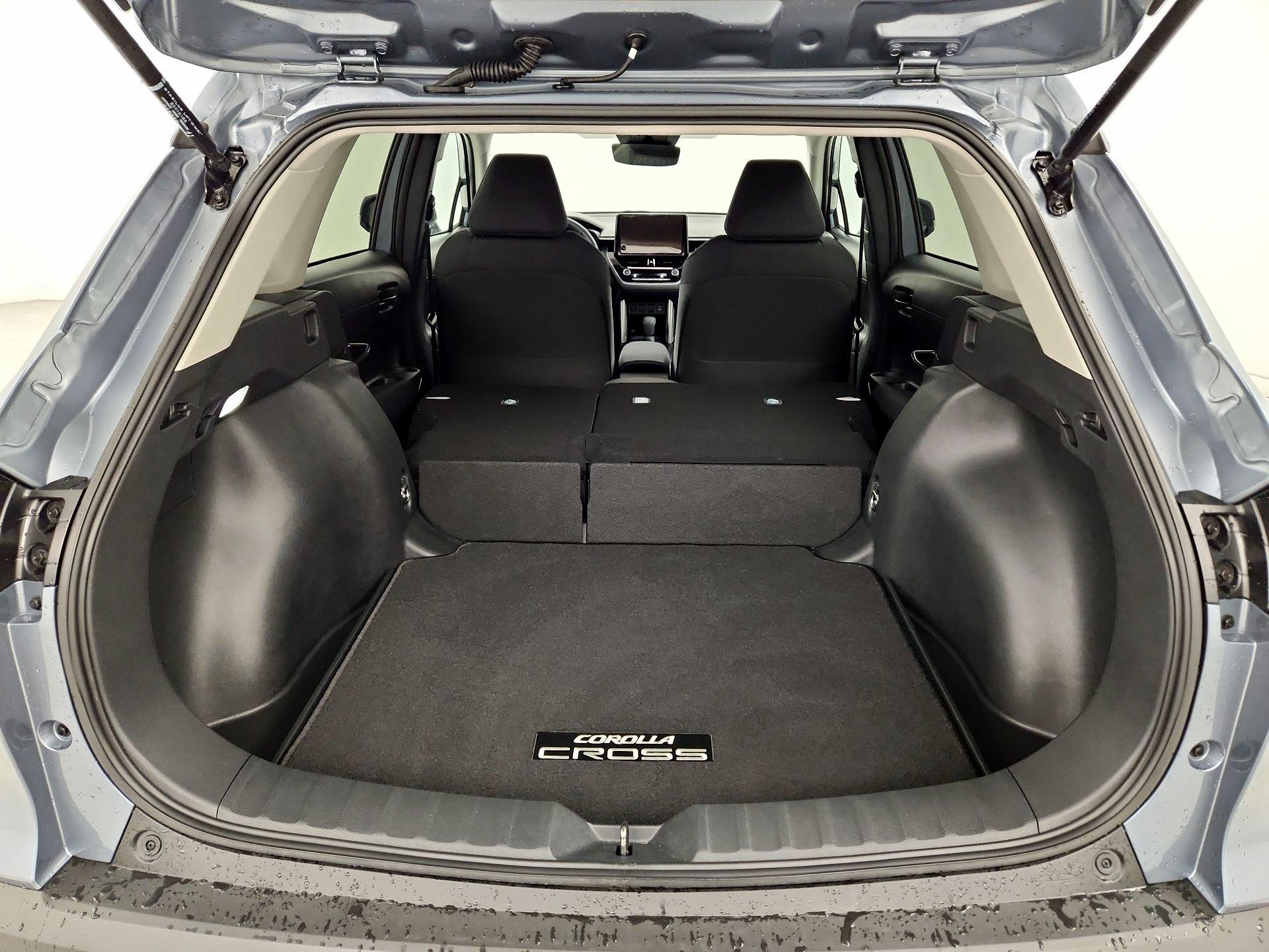 Thumbnail: 2024 Toyota Corolla Cross - 19