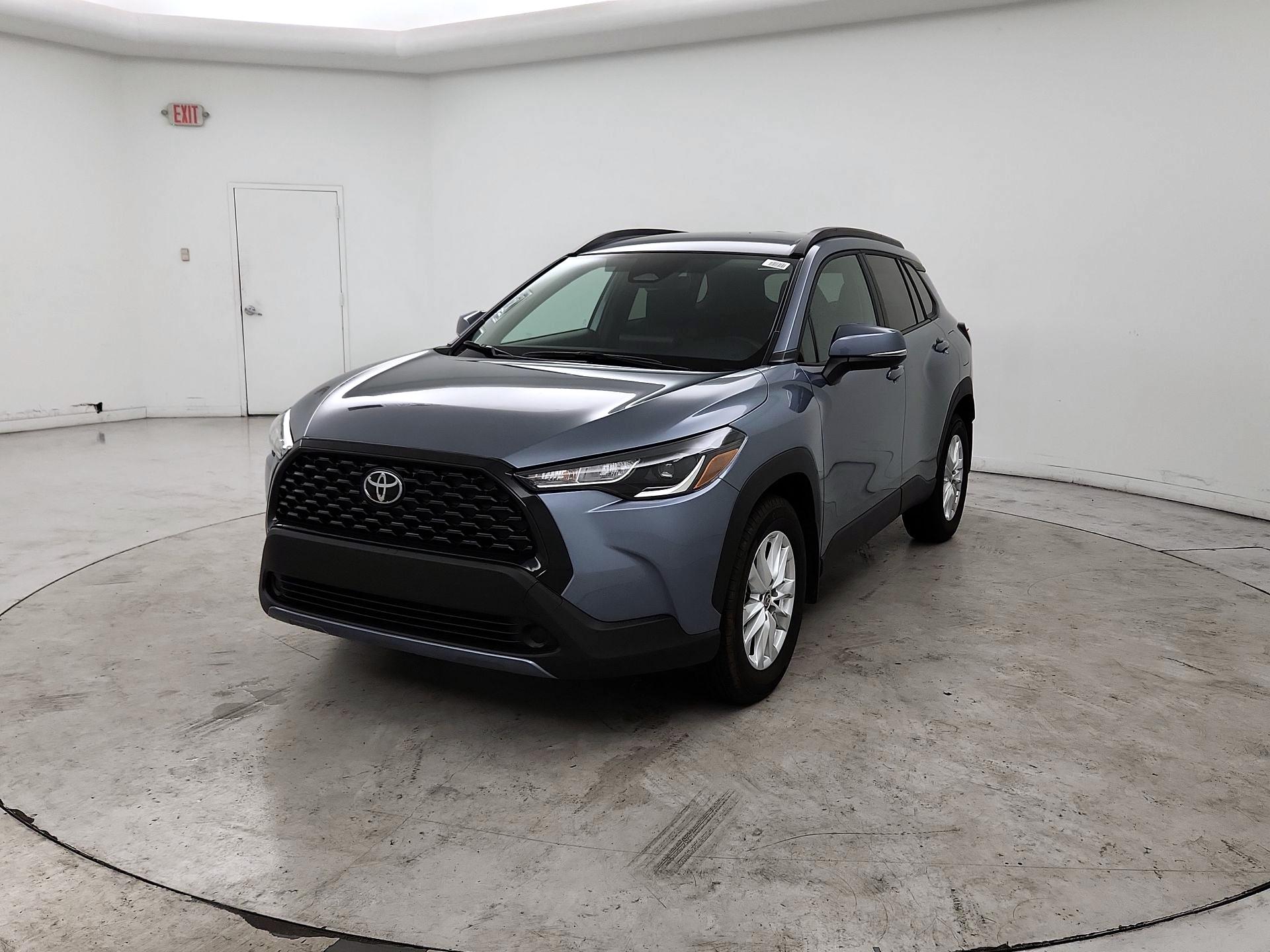 Thumbnail: 2024 Toyota Corolla Cross - 3