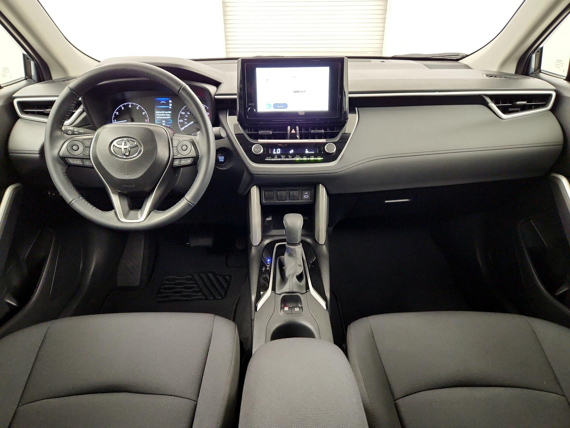 Thumbnail: 2024 Toyota Corolla Cross - 8